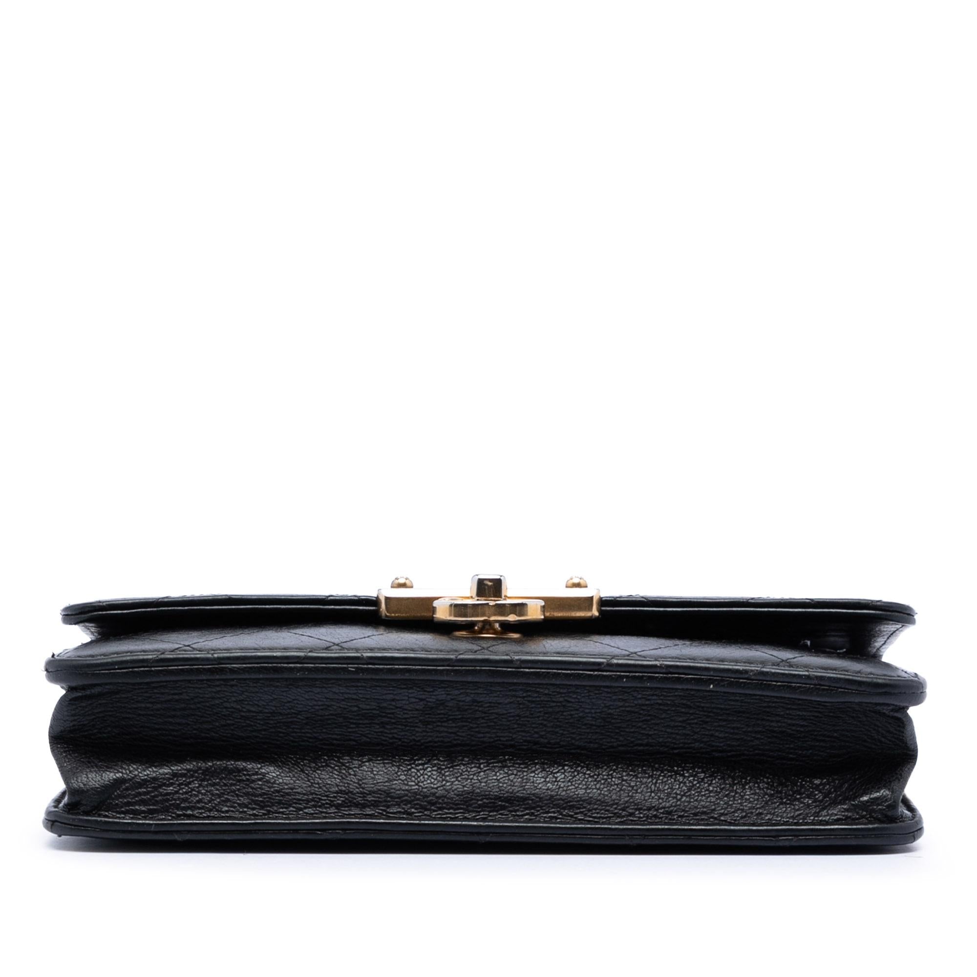Chanel Stitched Goatskin Golden CC Wallet On Chain