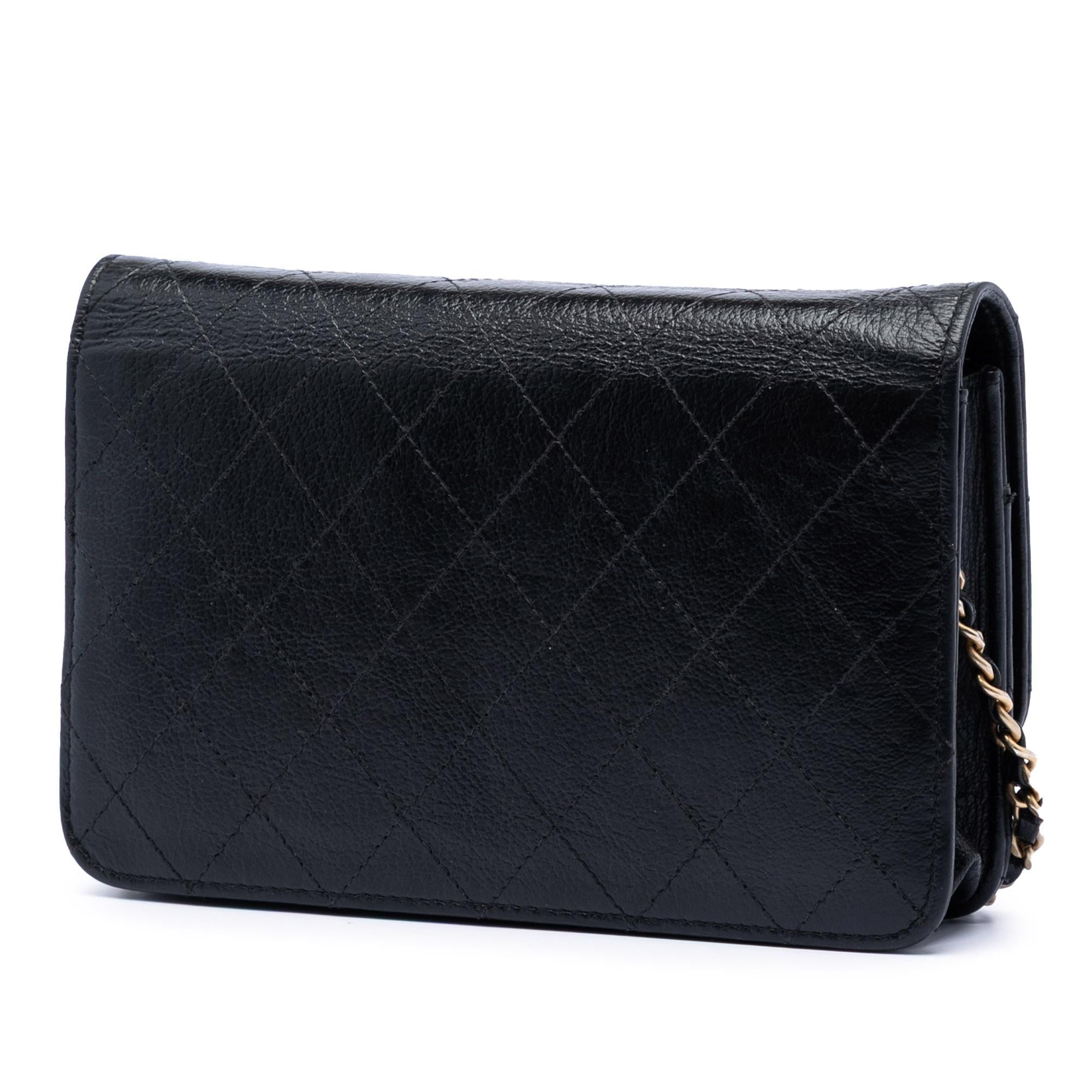 Chanel Stitched Goatskin Golden CC Wallet On Chain
