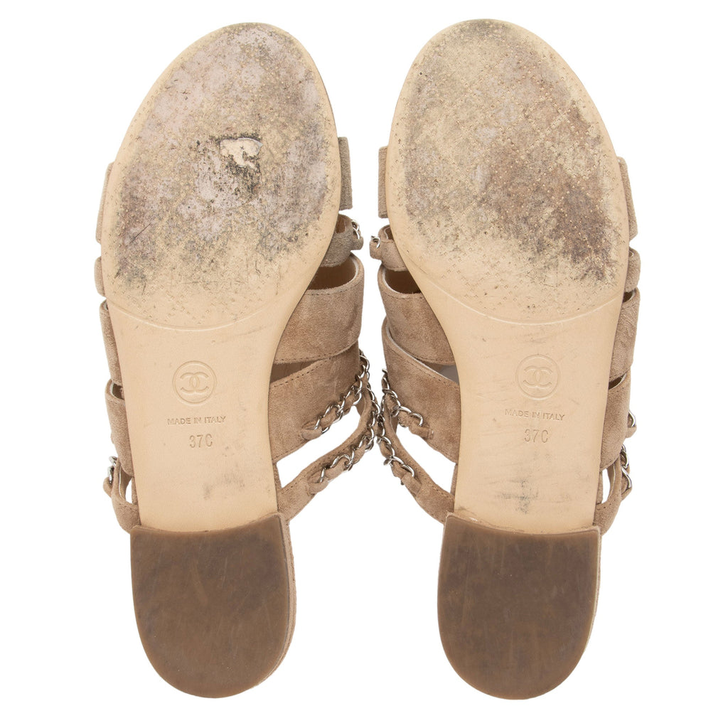 Chanel Suede CC Chain Slide Sandals - Size 7C / 37C (SHF-m1FWC5)