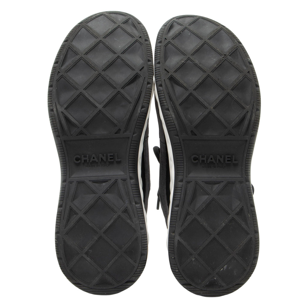 Chanel Suede CC Sneakers - Size 10 / 40