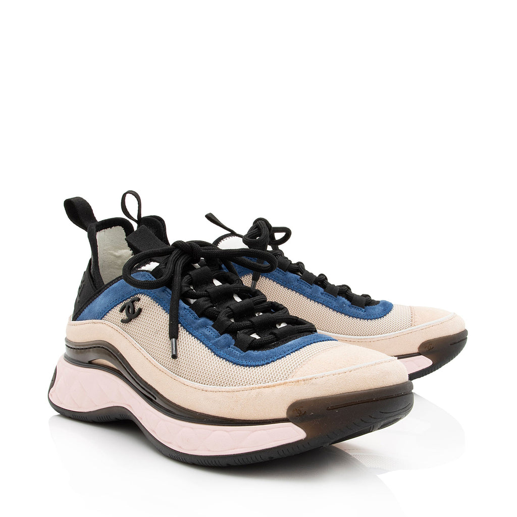Chanel Suede Mesh CC Cap Toe Sneakers - Size 10 / 40 (SHF-BjDQ7O)