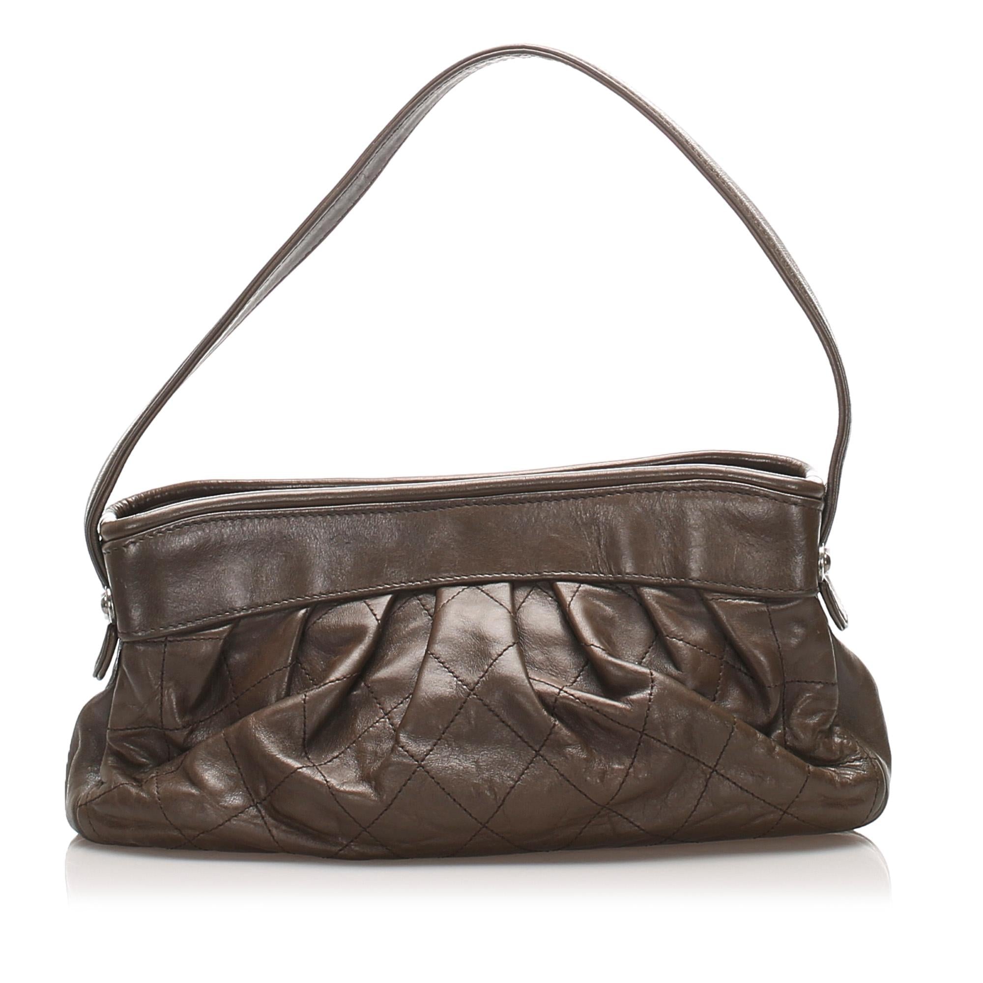 Chanel Lambskin Timeless Shoulder Bag (SHG-27440)