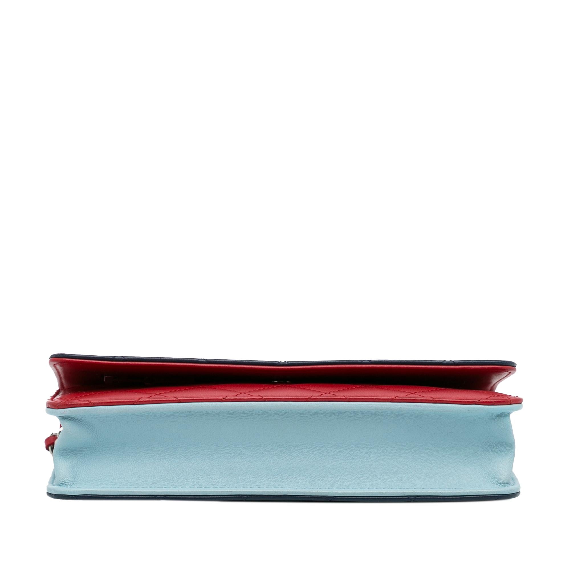 Chanel Tricolor CC Wallet on Chain (SHG-eSS2py)