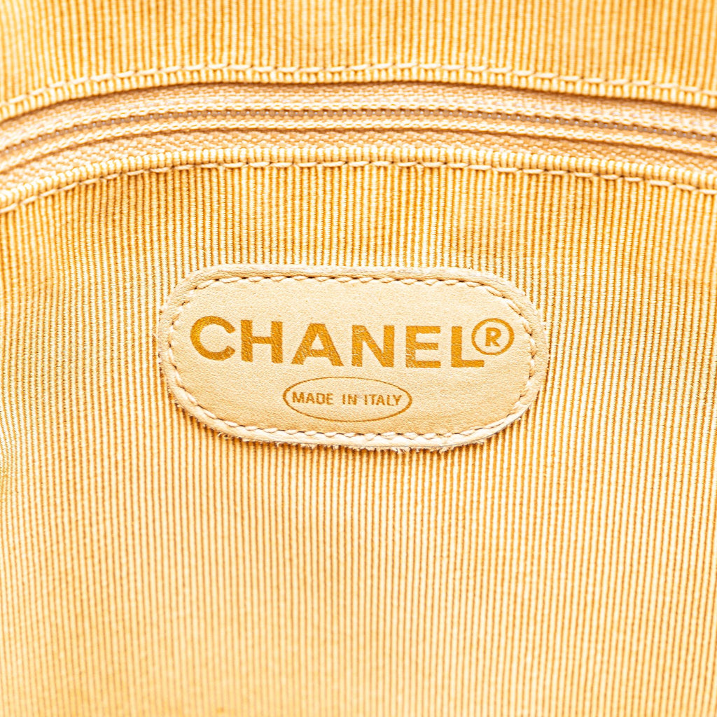 Chanel Triple CC Caviar Tote (SHG-o4fr83)