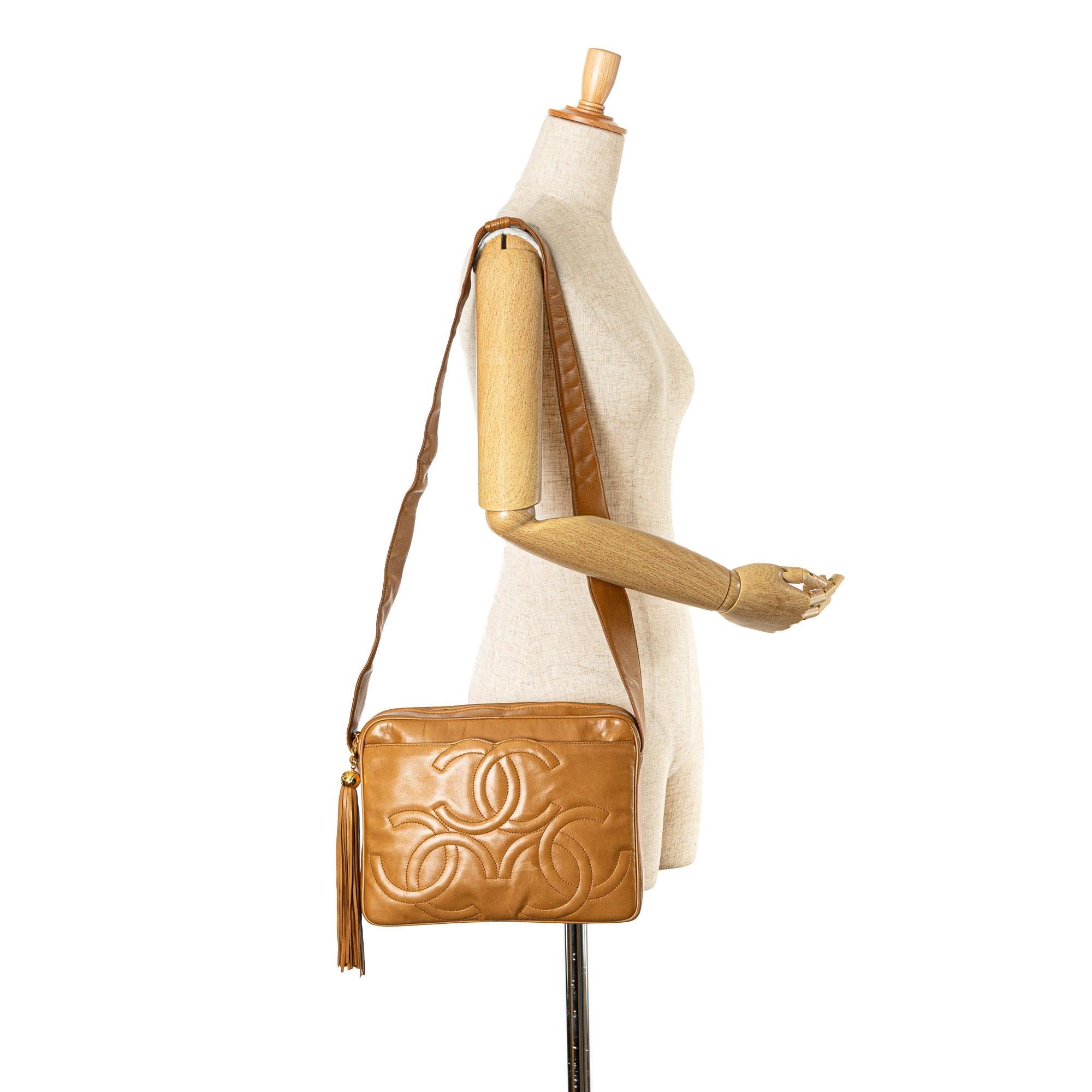 Chanel Triple CC Lambskin Tassel Camera Bag (SHG-mJl4Yi)