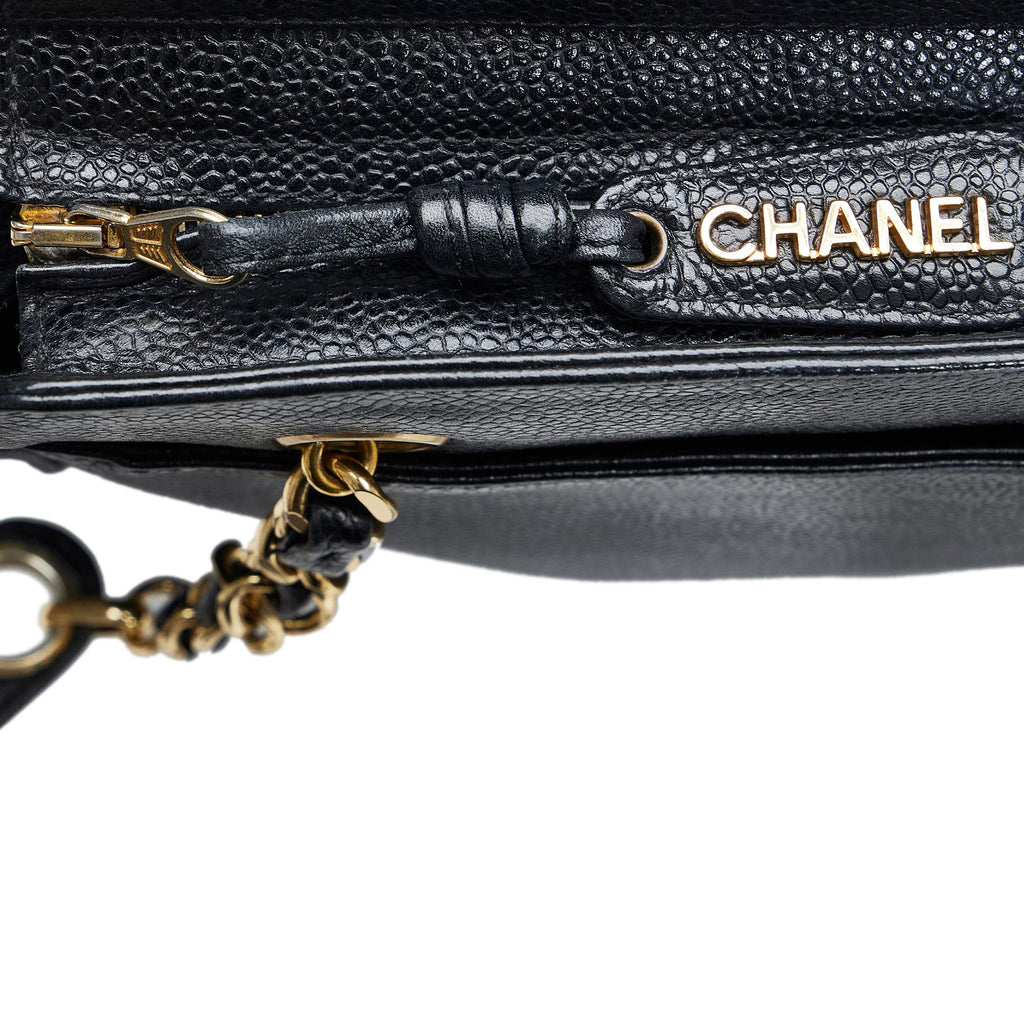 Chanel Triple Coco Caviar Shoulder Bag (SHG-qS8egL)