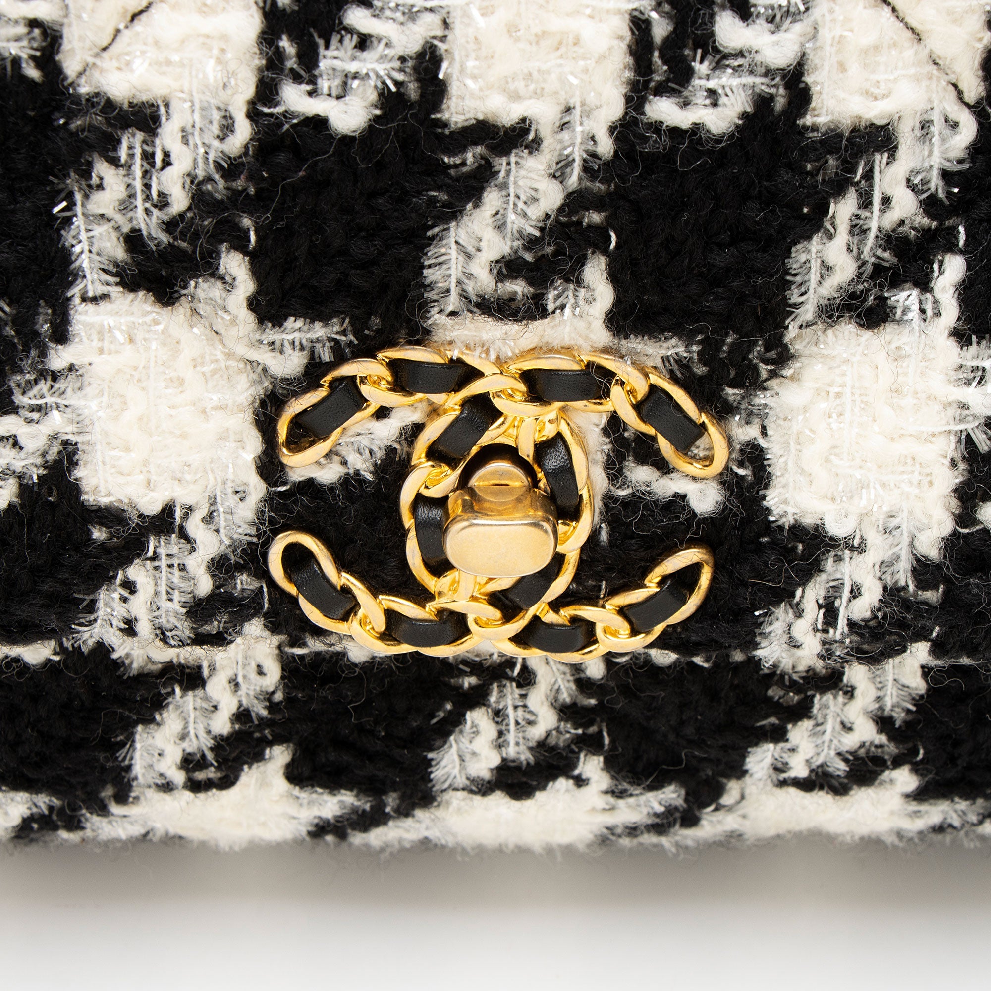 Chanel Tweed Houndstooth 19 Large Flap Shoulder Bag