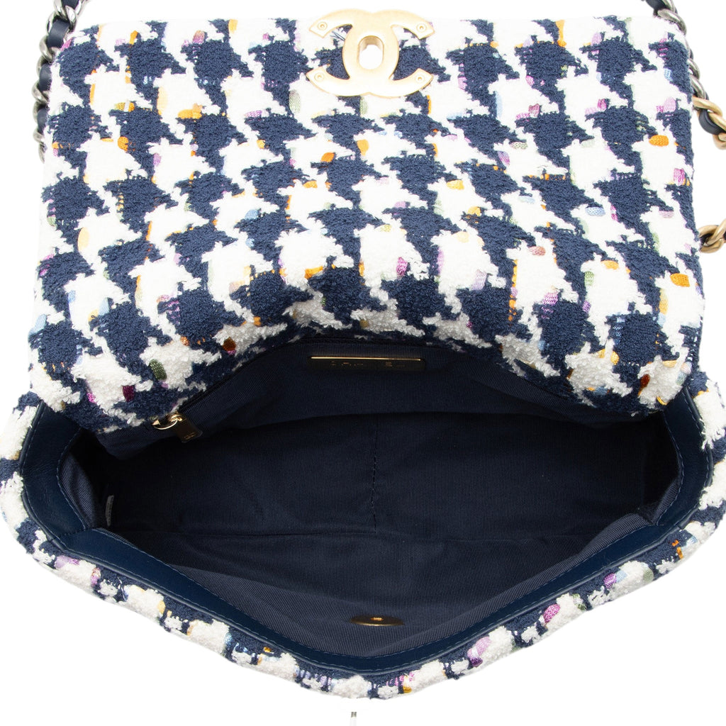 Chanel Tweed Houndstooth 19 Medium Flap Shoulder Bag