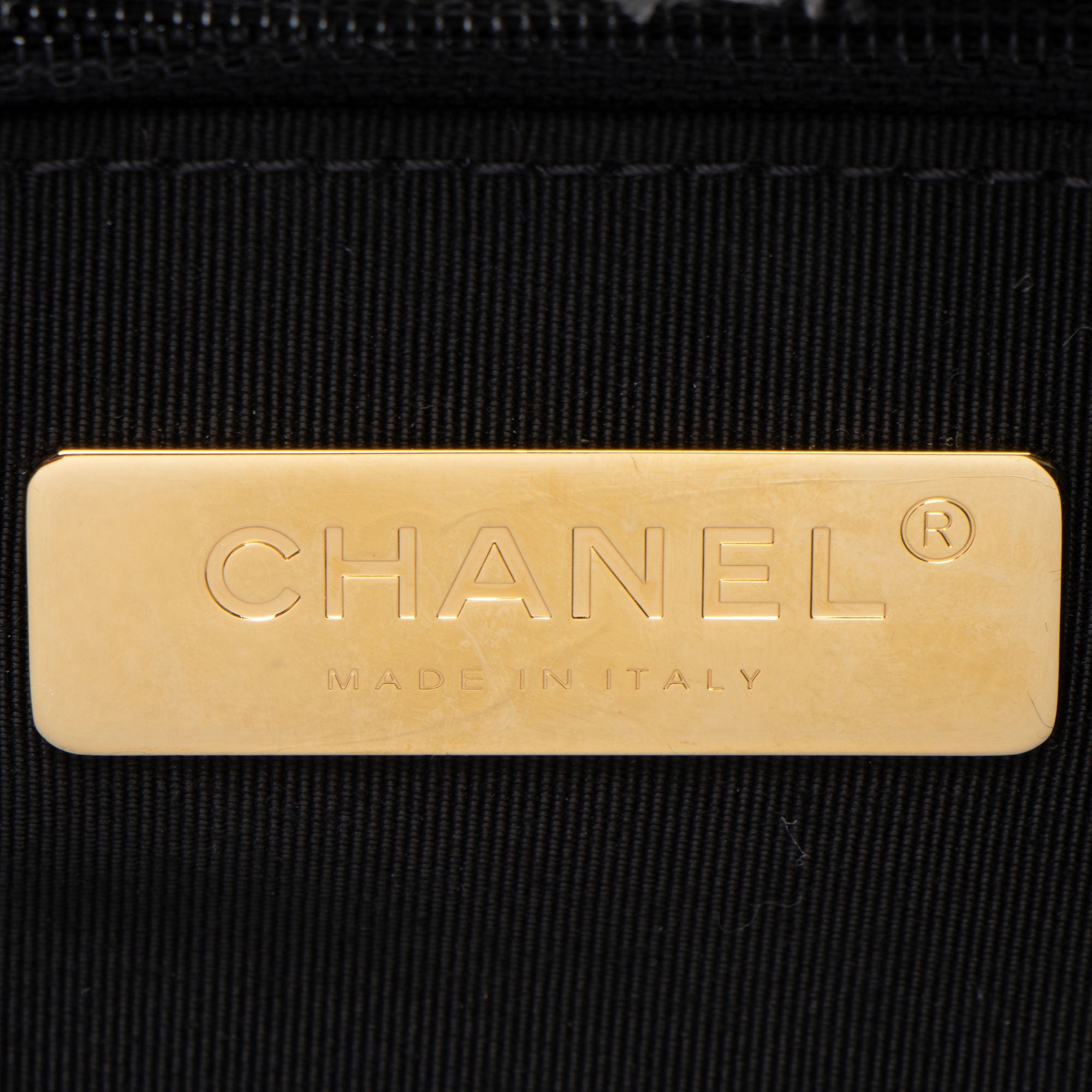Chanel Tweed Houndstooth 19 Medium Flap Shoulder Bag