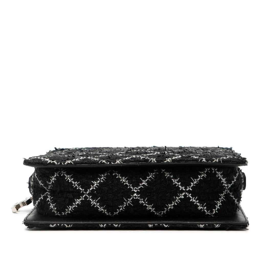 Chanel Tweed and Resin Zipped Chain Shopping Bag