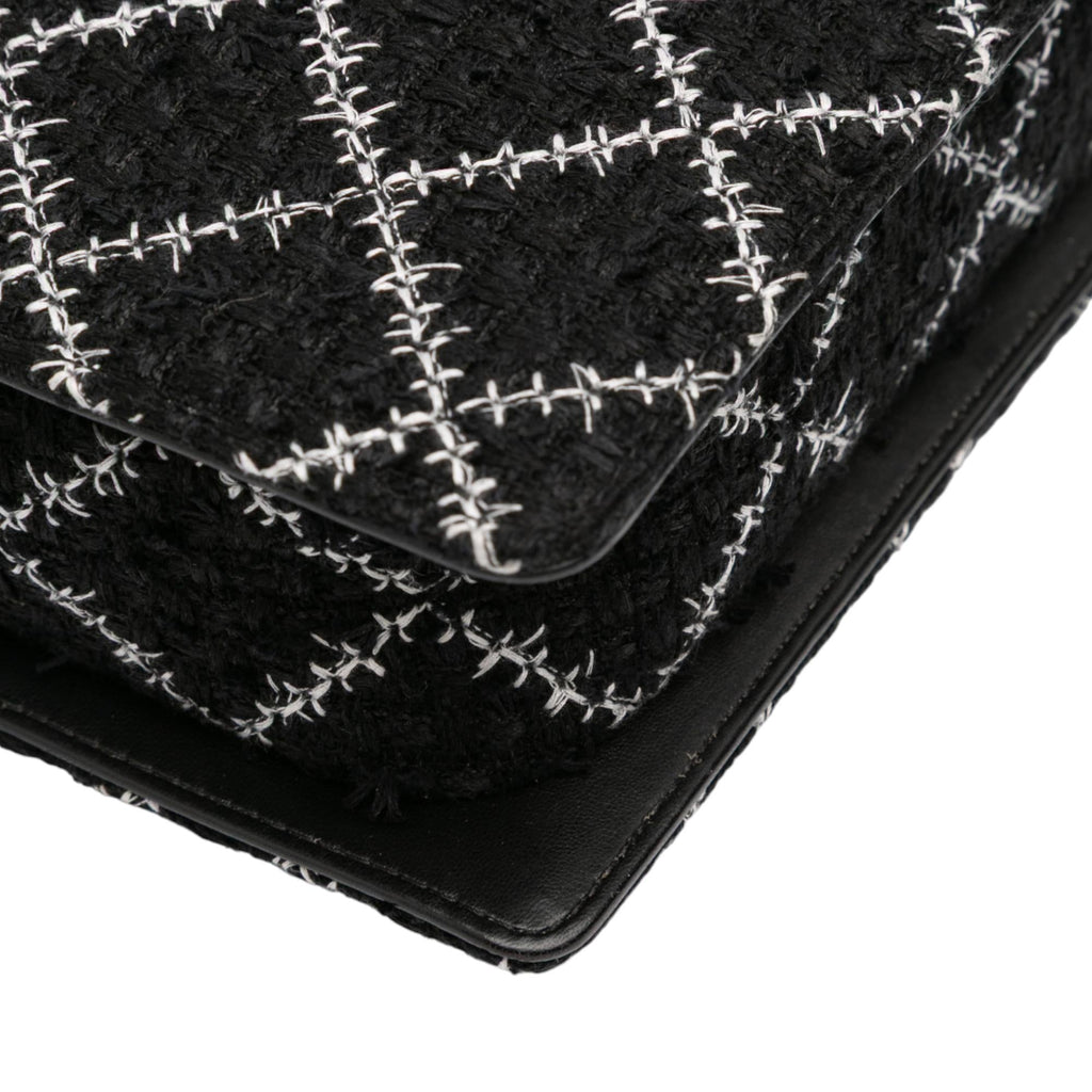Chanel Tweed and Resin Zipped Chain Shopping Bag