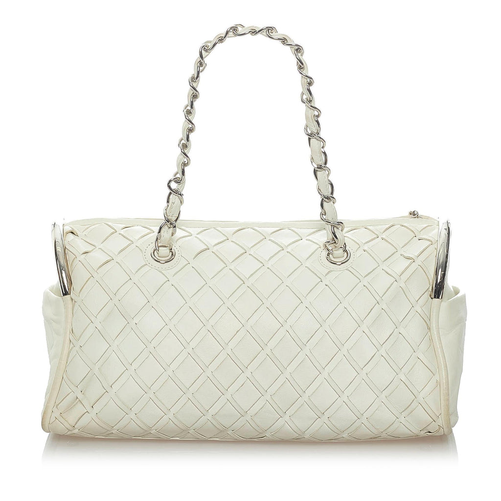 Chanel Ultimate Soft Sombrero Leather Handbag (SHG-33492)
