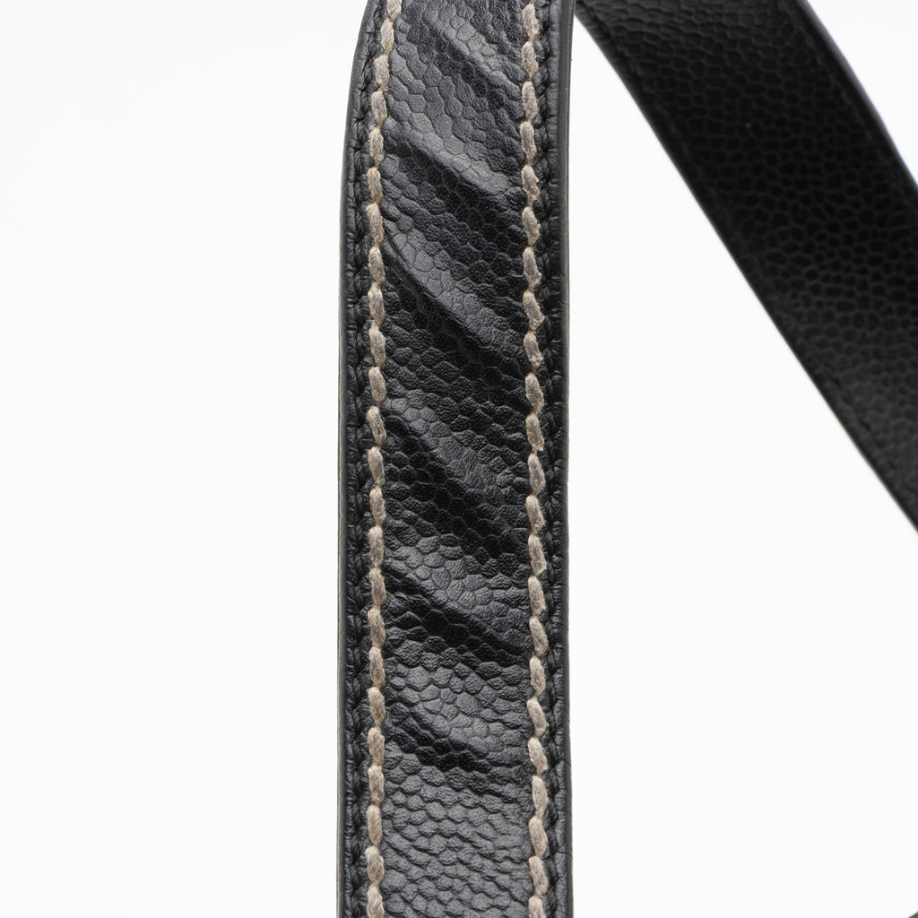 Chanel Vintage Caviar Leather Stitched CC Small Tote (SHF-nw4J2s)