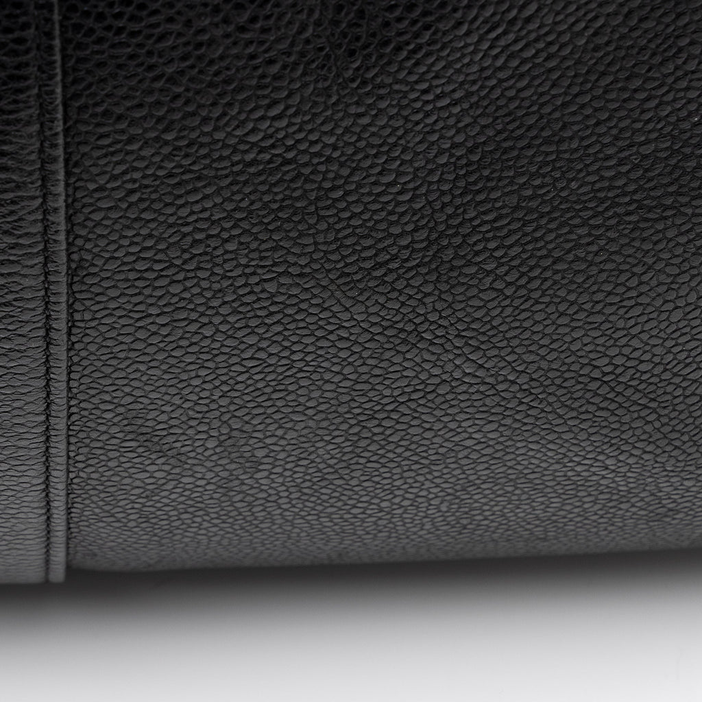 Chanel Vintage Caviar Leather Timeless CC Duffle Bag (SHF-8OA81f)