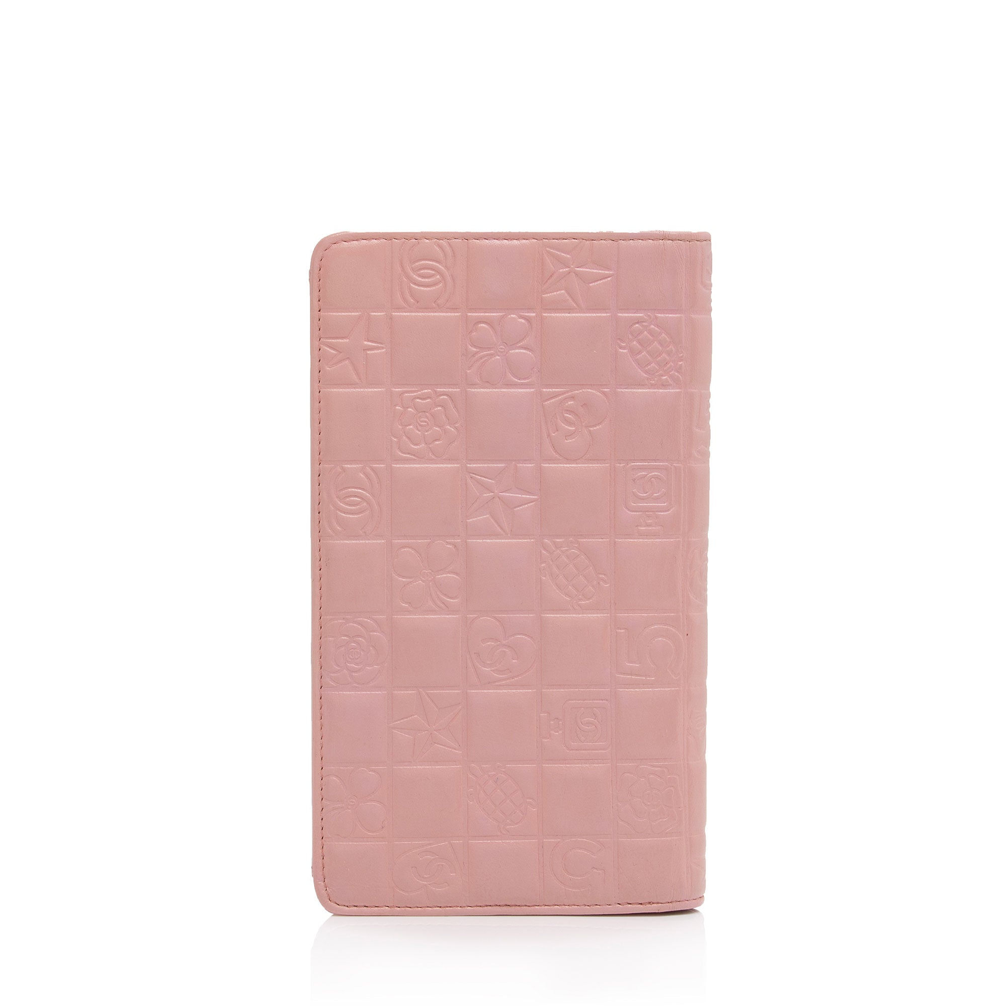 Chanel Vintage Embossed Lambskin Lucky Symbols Bi-Fold Wallet (SHF-uNdtFJ)