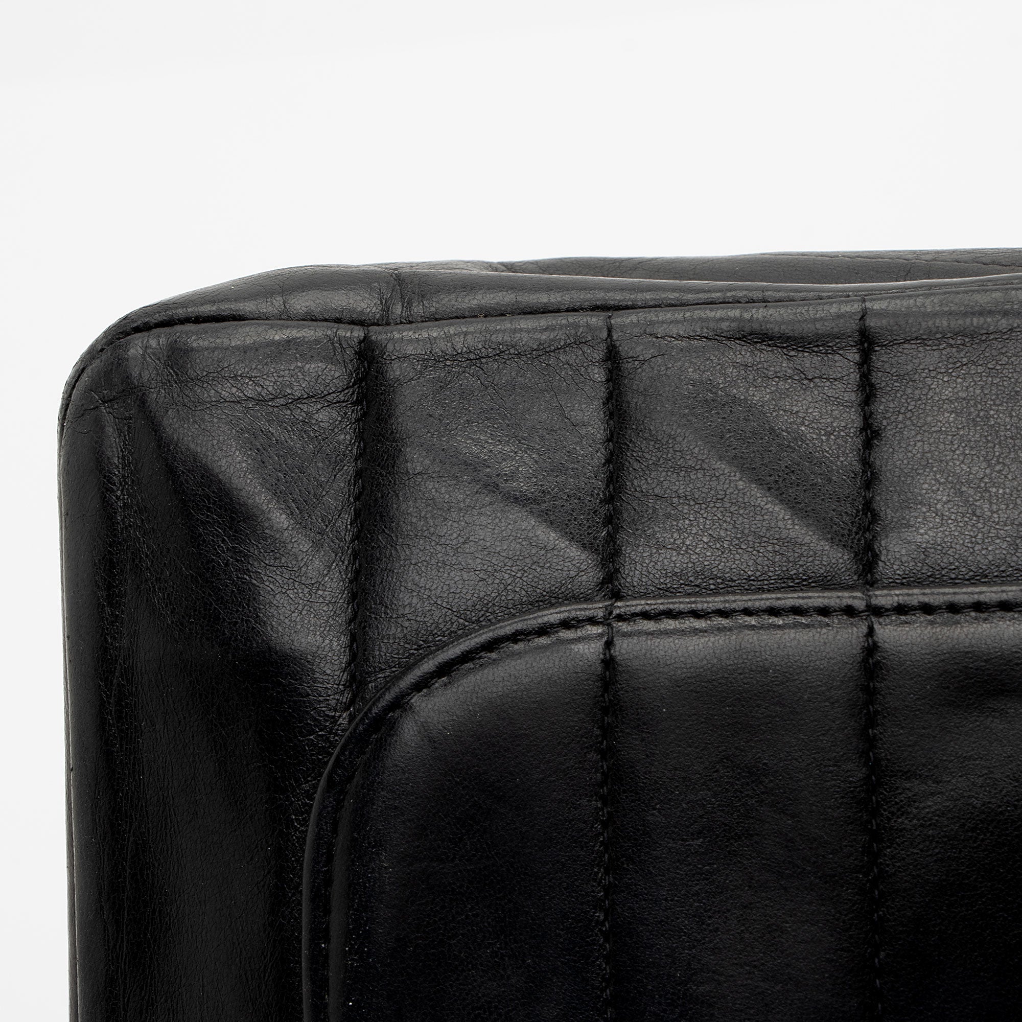 Chanel Vintage Horizontal Quilted Lambskin XL Jumbo Single Flap Bag