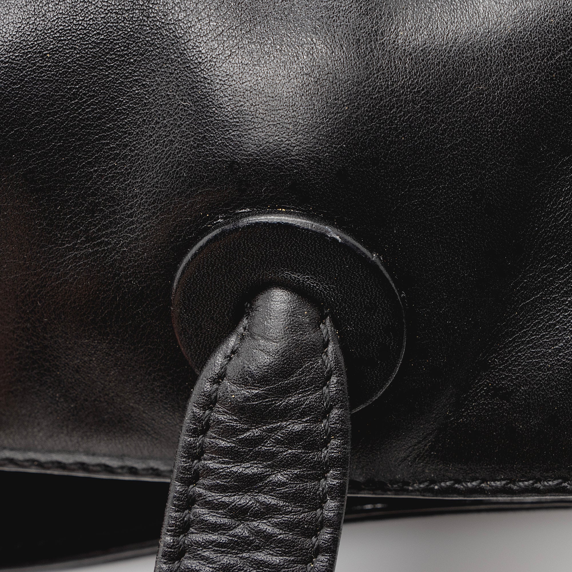 Chanel Vintage Lambskin CC Logo Tote (SHF-22846)