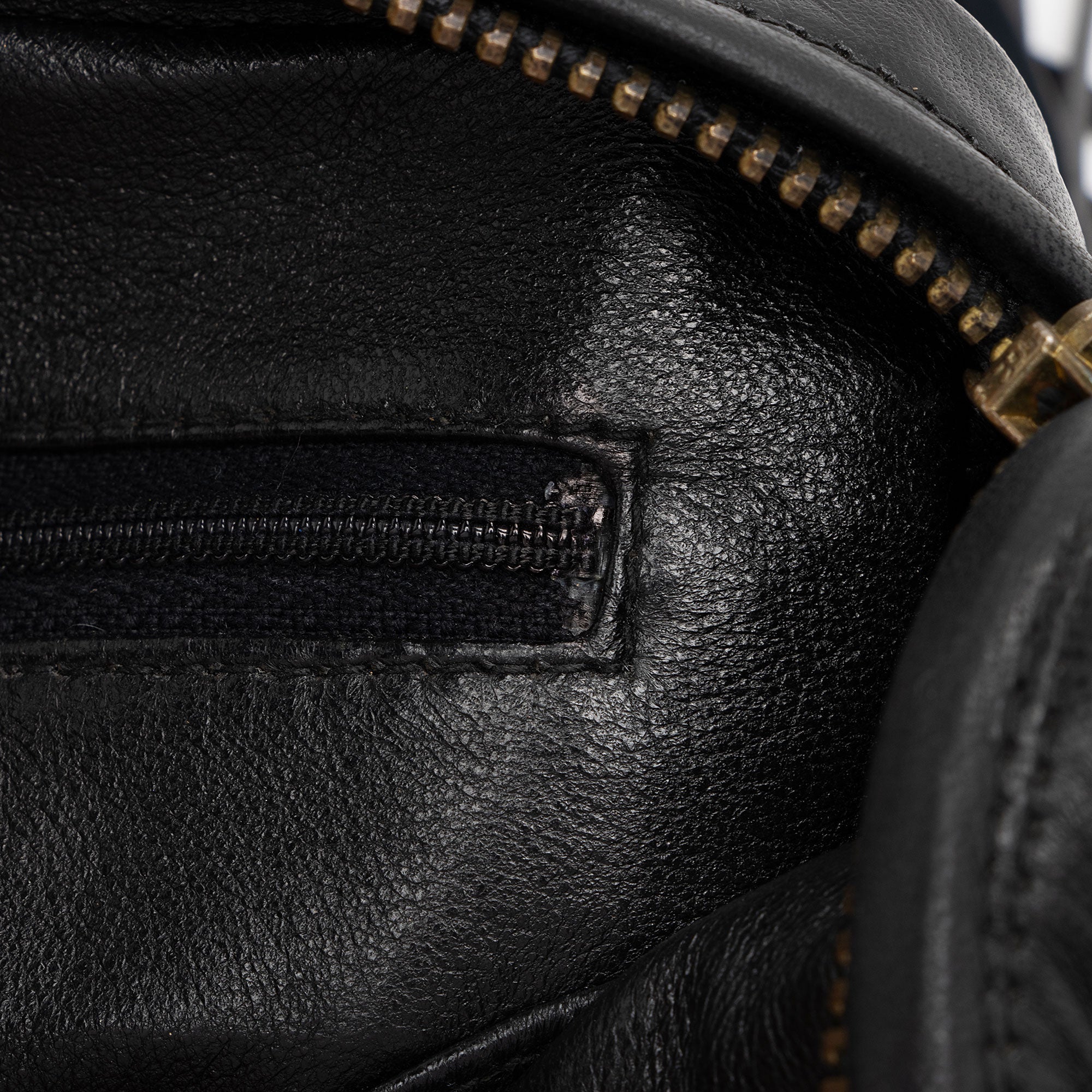 Chanel Vintage Lambskin Pocket Tassel Camera Bag (SHF-GQMWFS)