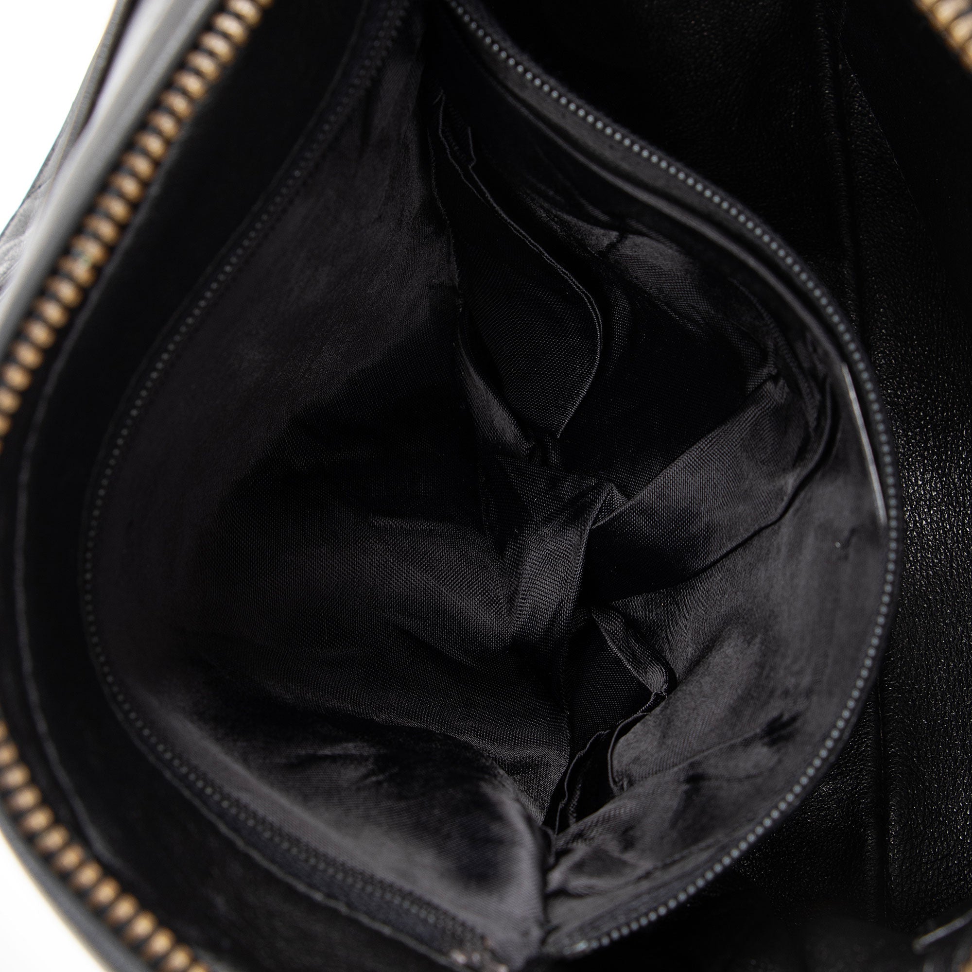 Chanel Vintage Lambskin Pocket Tassel Camera Bag (SHF-GQMWFS)