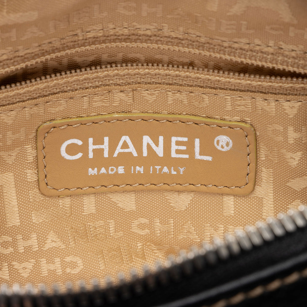 Chanel Vintage Embossed Leather LAX Tassel Small Satchel (SHF-Y2nyR2)