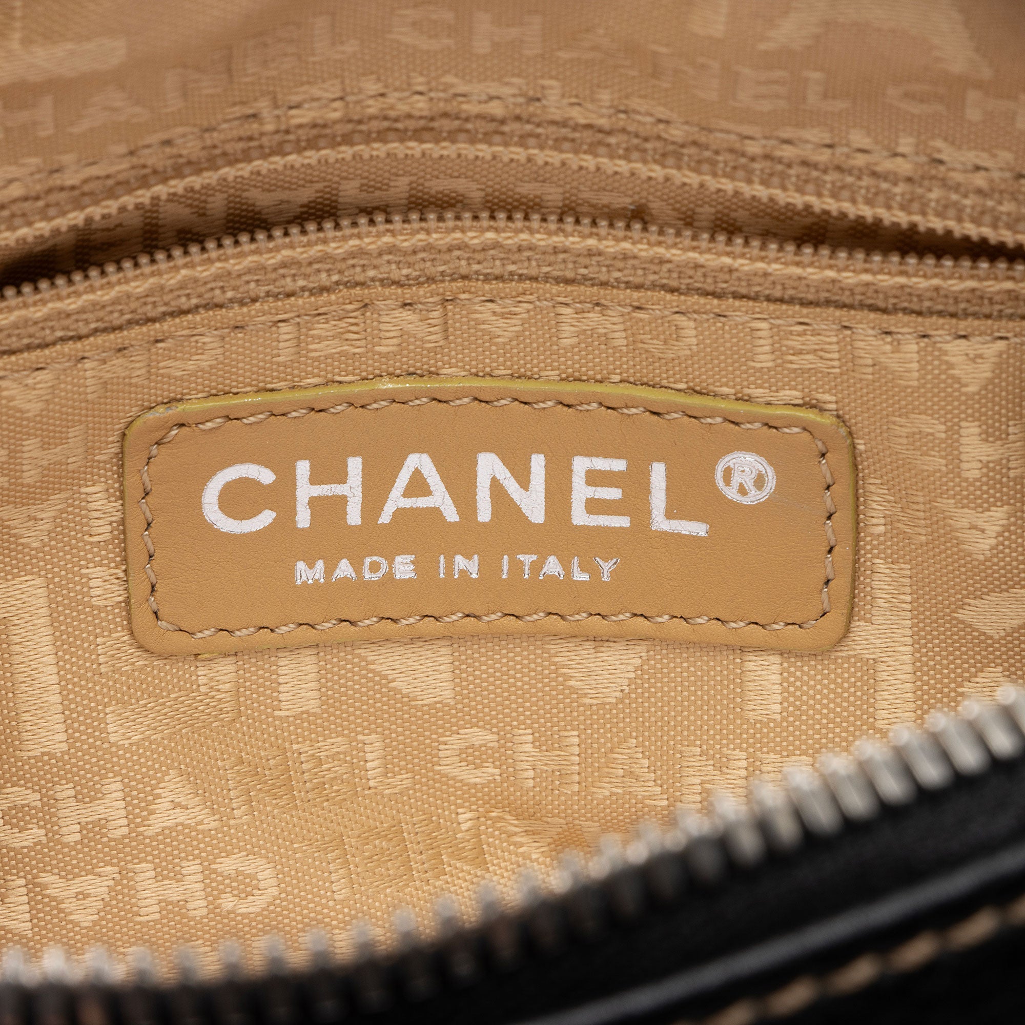 Chanel Vintage Embossed Leather LAX Tassel Small Satchel (SHF-Y2nyR2)