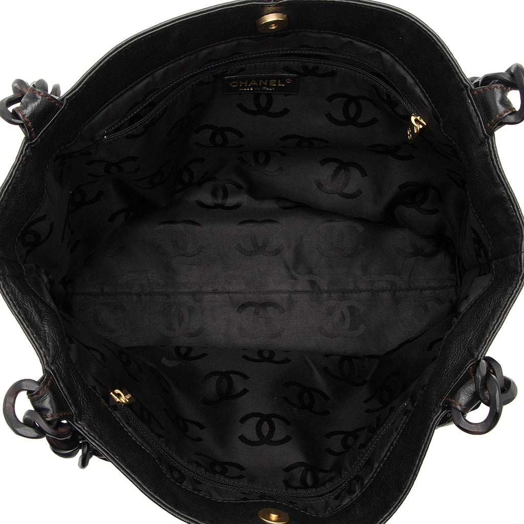 Chanel Vintage Leather Wood Chain Tote (SHF-bz2XaF)