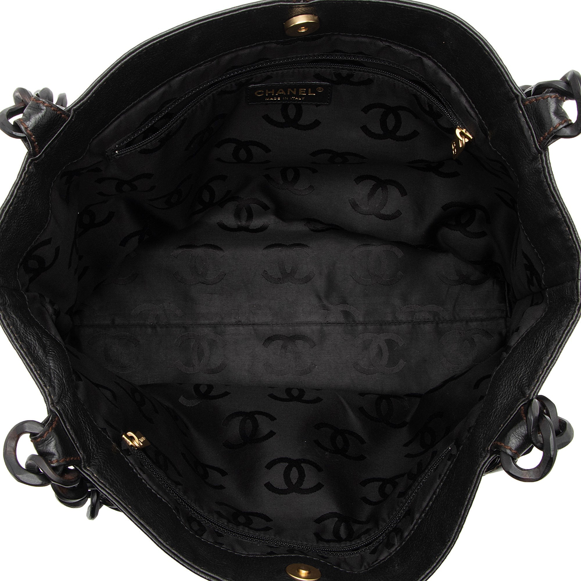 Chanel Vintage Leather Wood Chain Tote (SHF-bz2XaF)