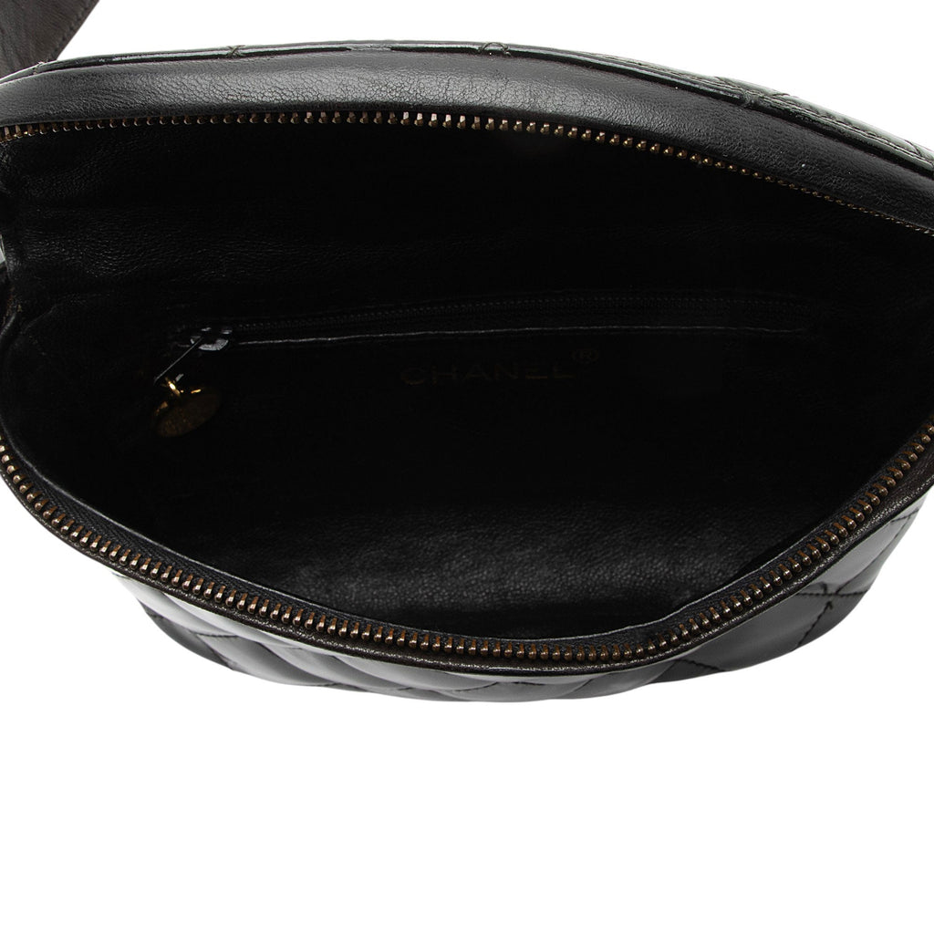 Chanel Vintage Patent Leather Belt Bag - Size 32 / 80