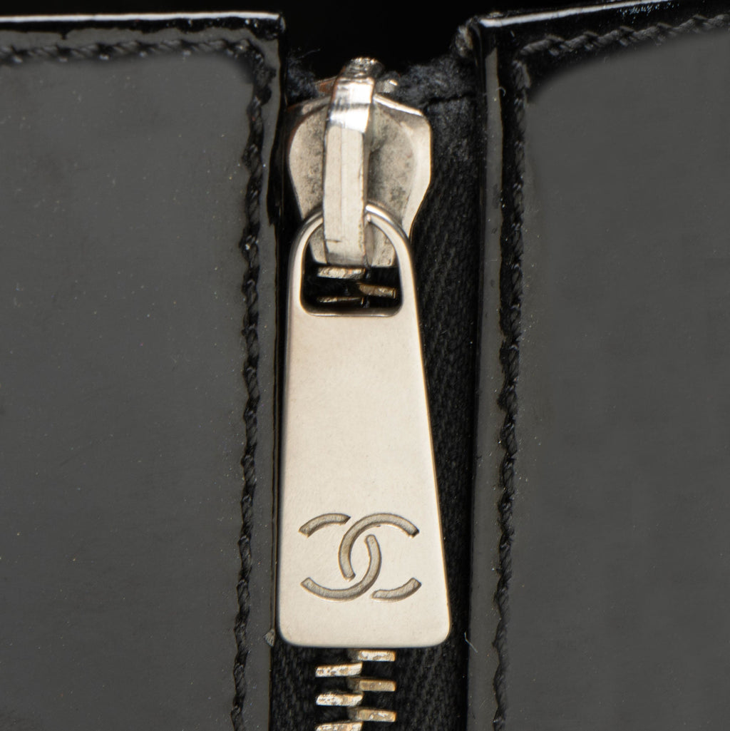 Chanel Vintage Patent Leather Timeless CC Petite Tote