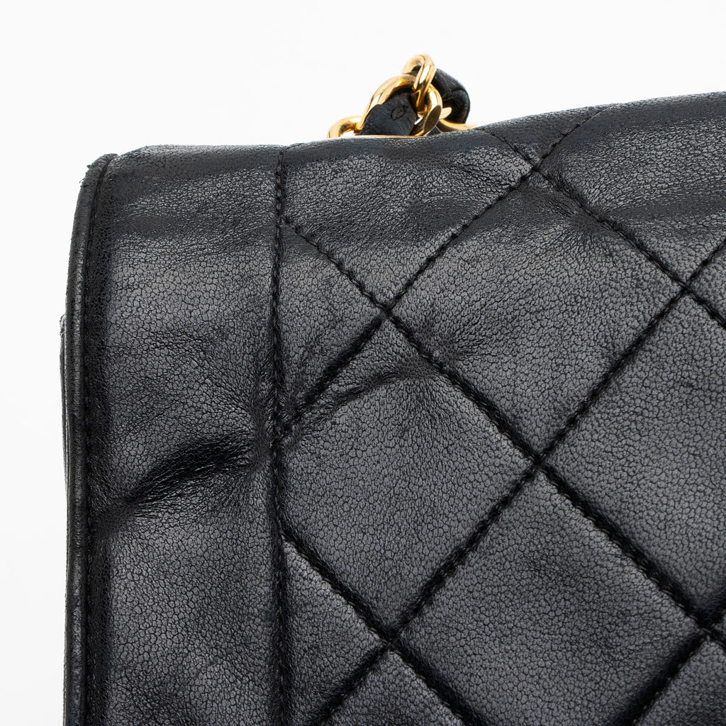 Chanel Vintage Quilted Lambskin Diana Medium Flap Bag