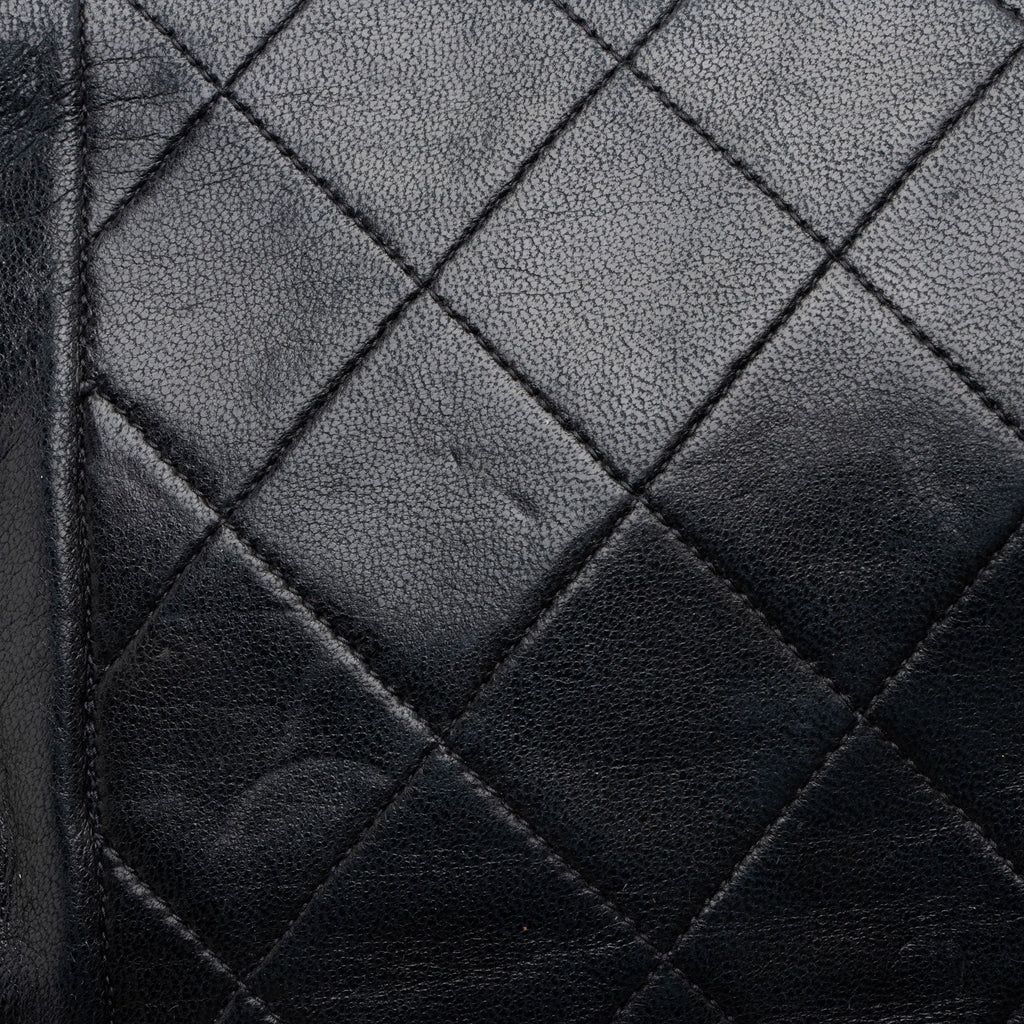 Chanel Vintage Quilted Lambskin Diana Medium Flap Bag