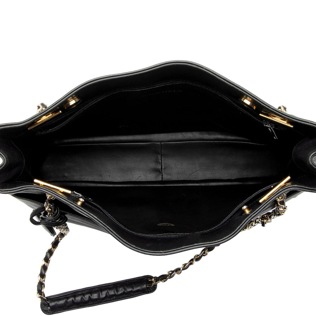 Chanel Vintage Quilted Lambskin Tote (SHF-KLrZGV)