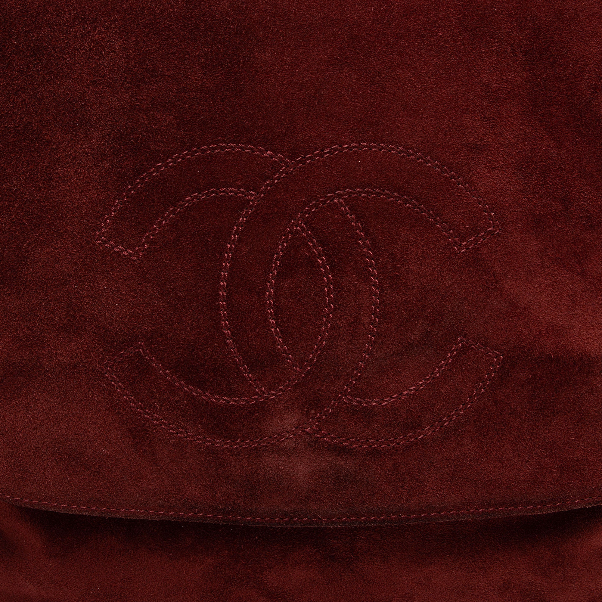 Chanel Vintage Suede CC Tassel Messenger Bag (SHF-evWiOG)