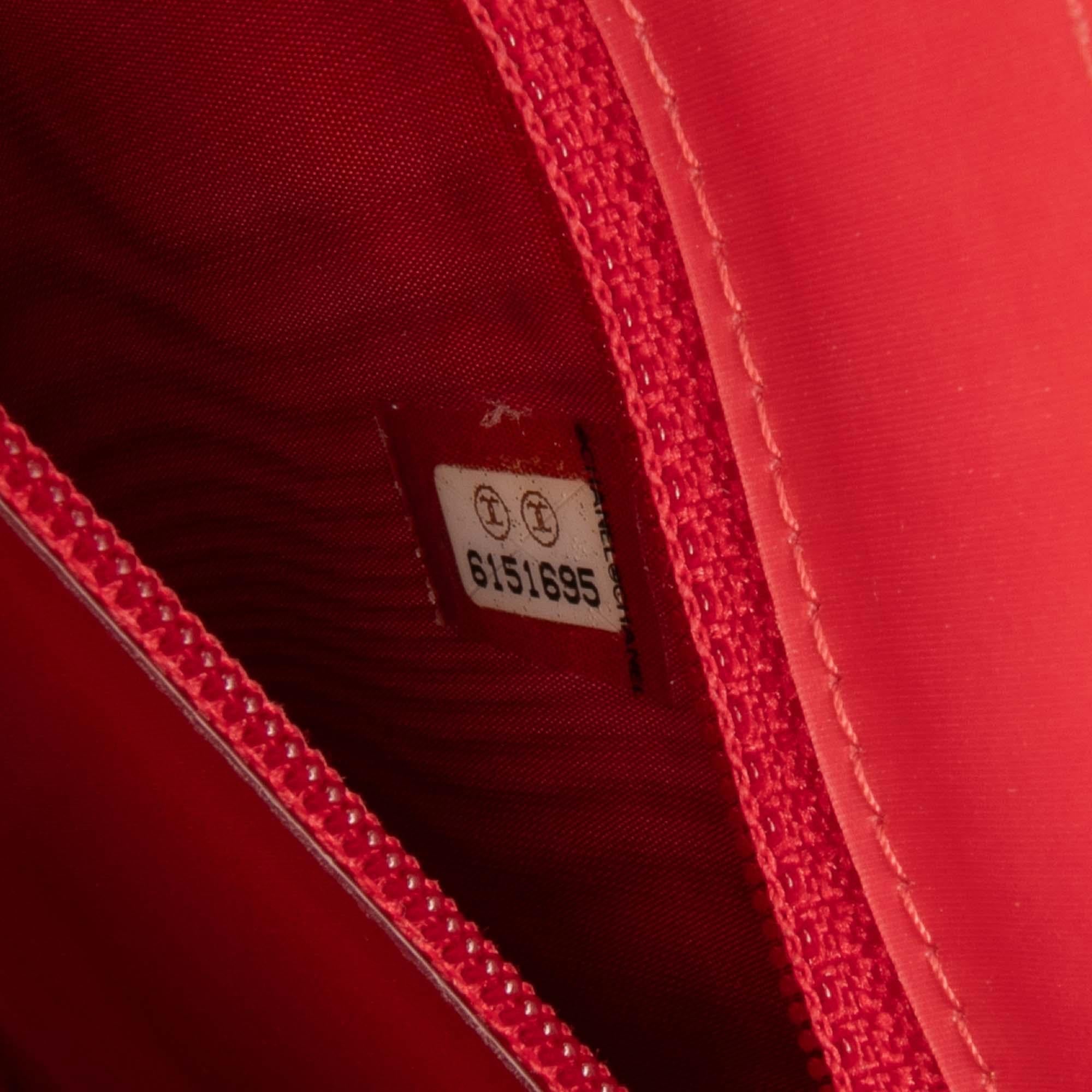 Chanel Vinyl Hologram CC Shoulder Bag