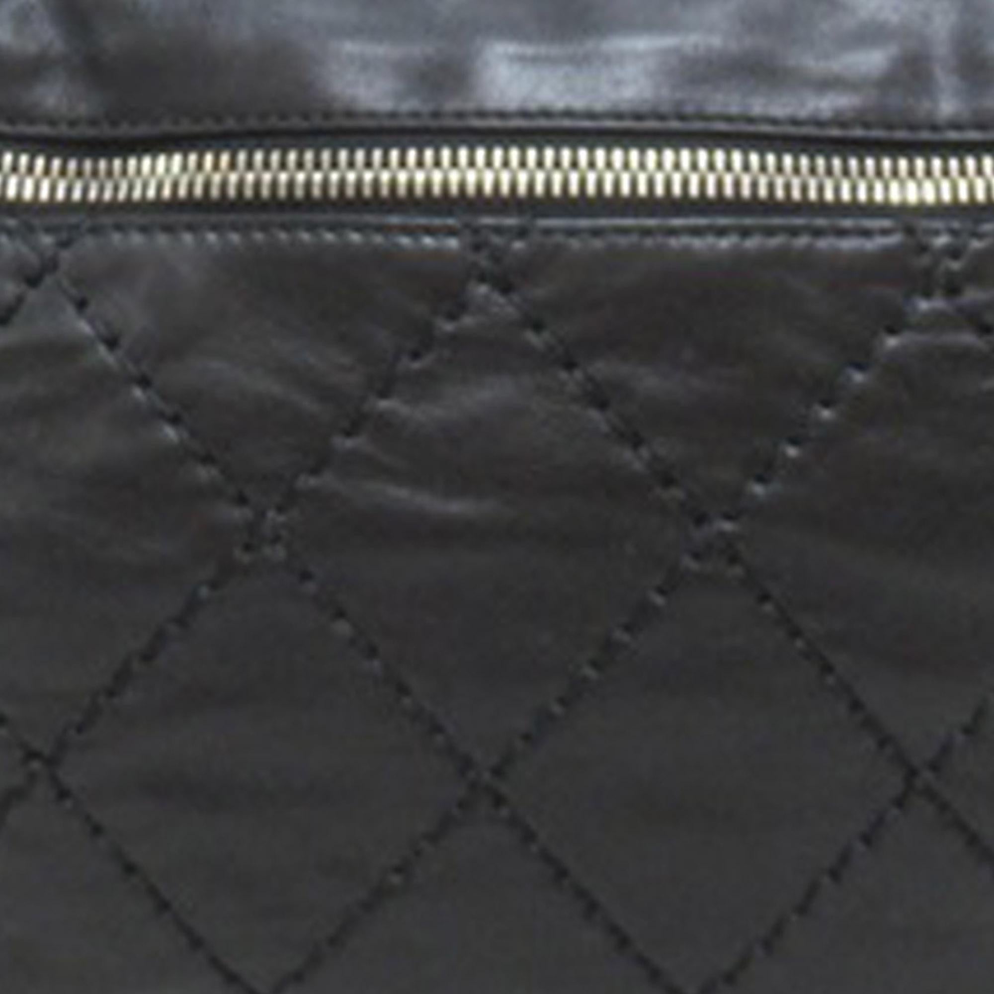 Chanel Wild Stitch Flap Shoulder Bag (SHG-uMH6ML)