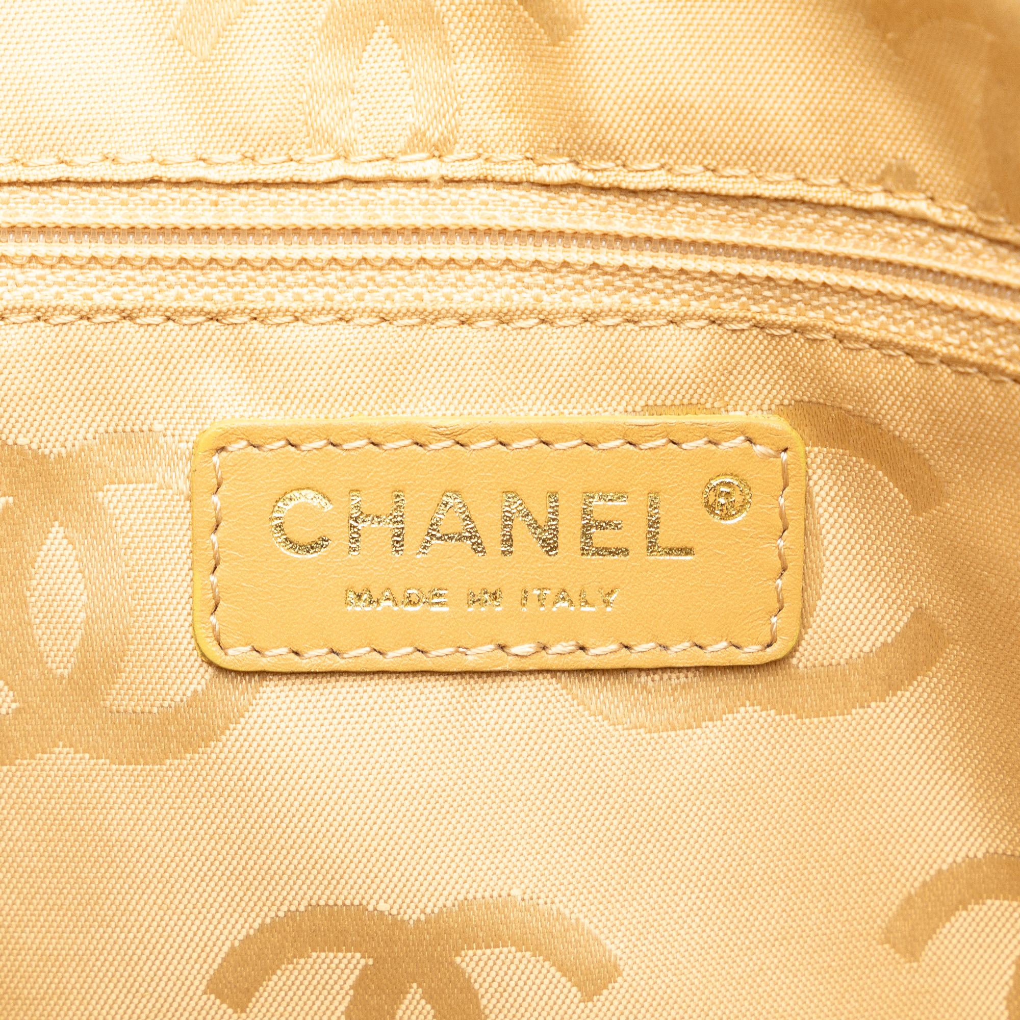 Chanel Wild Stitch Lambskin Handbag (SHG-X7qxHU)