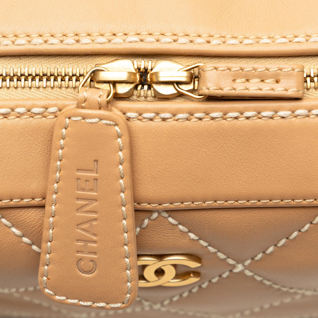 Chanel Wild Stitch Lambskin Handbag (SHG-X7qxHU)