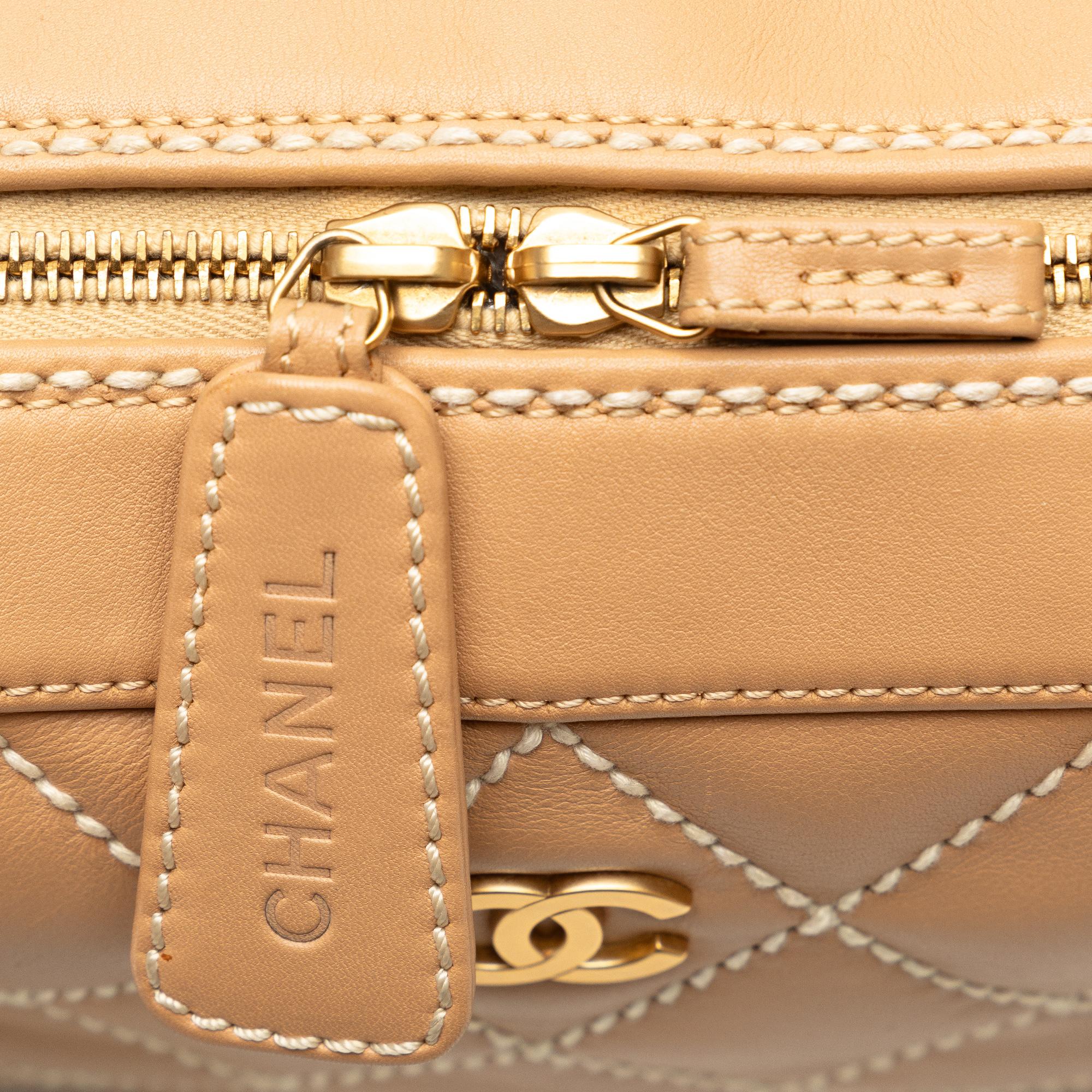 Chanel Wild Stitch Lambskin Handbag (SHG-X7qxHU)