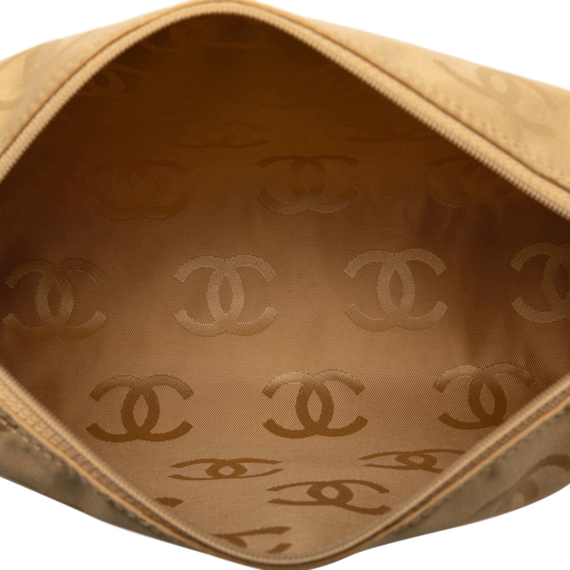 Chanel Wild Stitch Lambskin Handbag (SHG-X7qxHU)