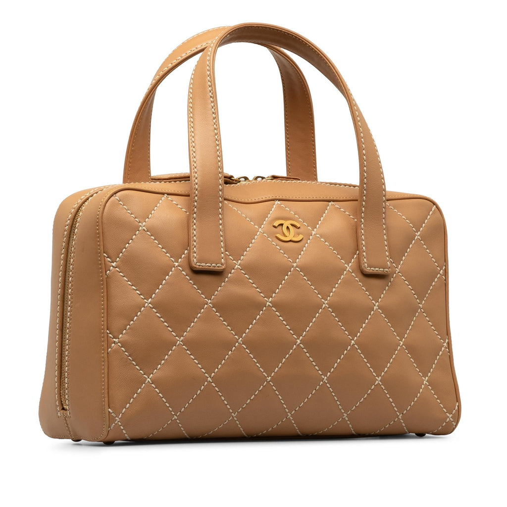 Chanel Wild Stitch Lambskin Handbag (SHG-X7qxHU)