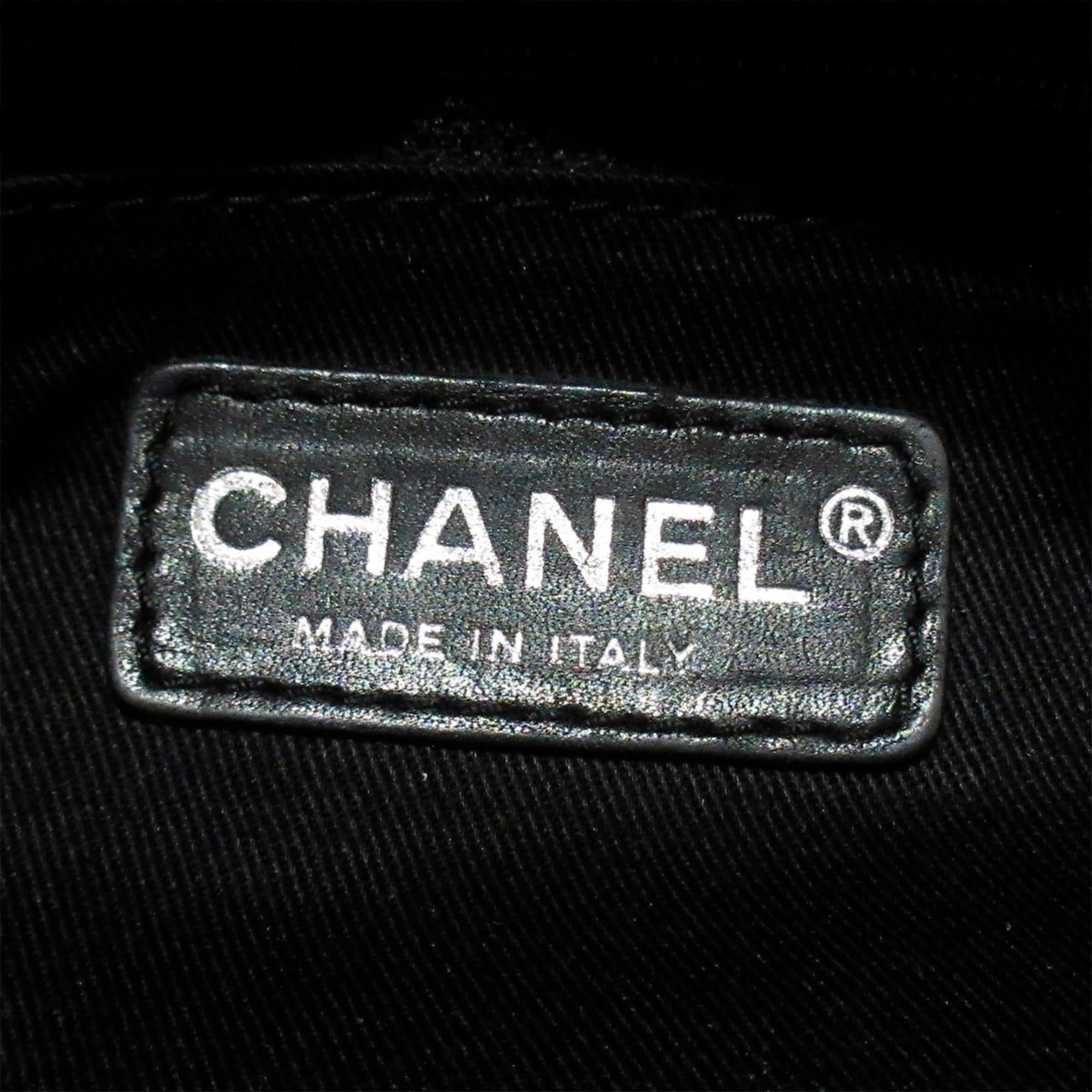 Chanel Wild Stitch Lambskin Leather Handbag (SHG-29747)