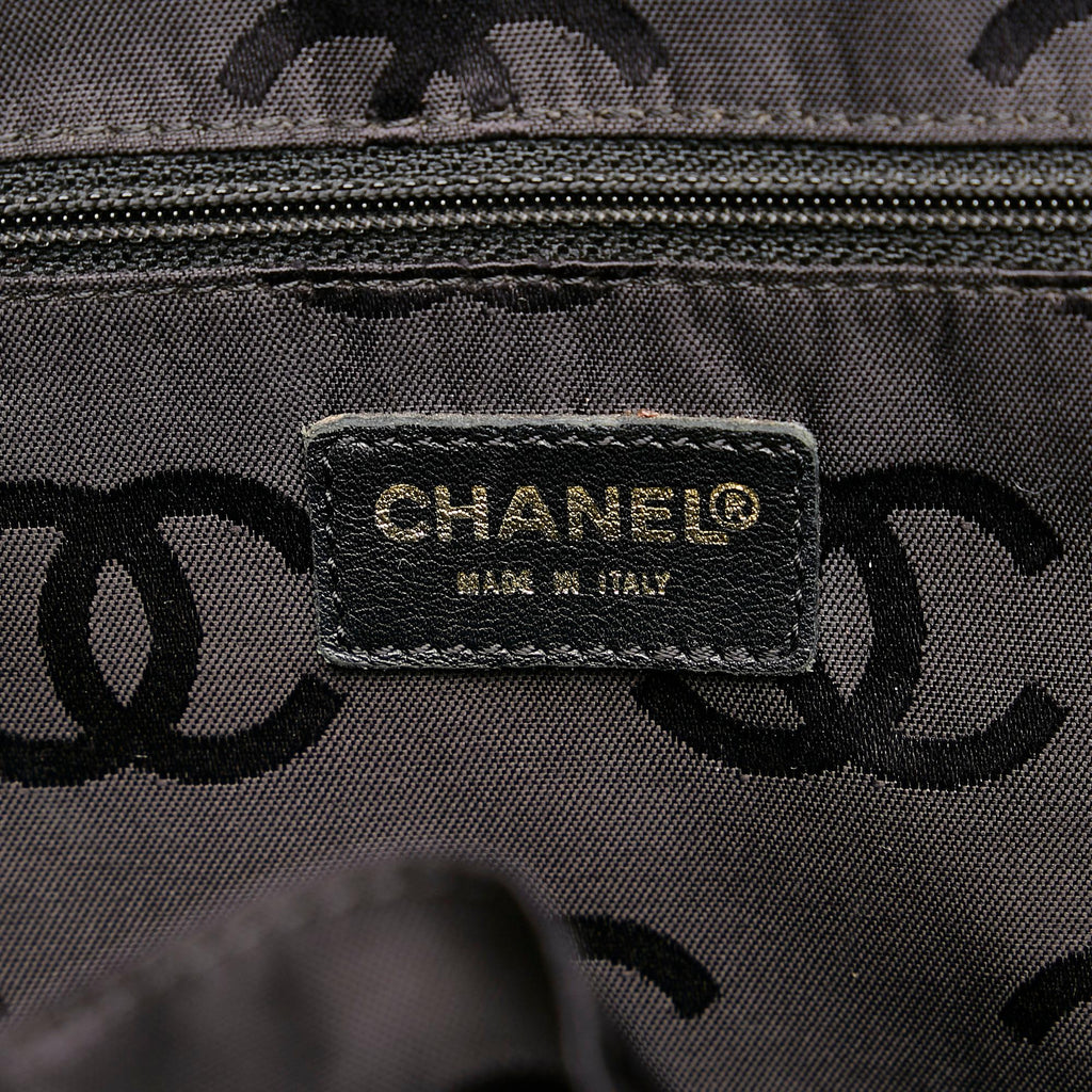 Chanel Wild Stitch Leather Handbag (SHG-34790)