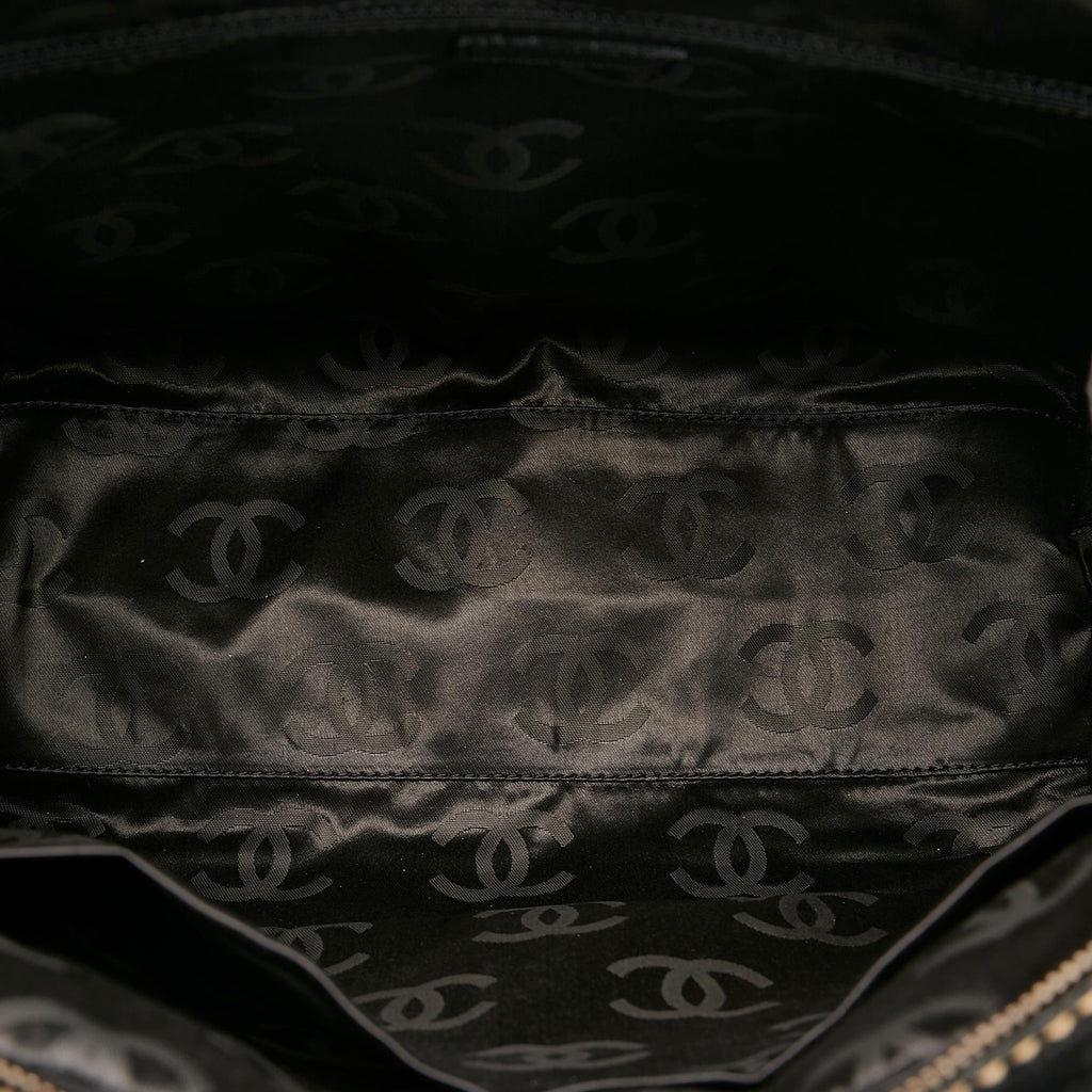 Chanel Wild Stitch Leather Handbag (SHG-FqQKaO)