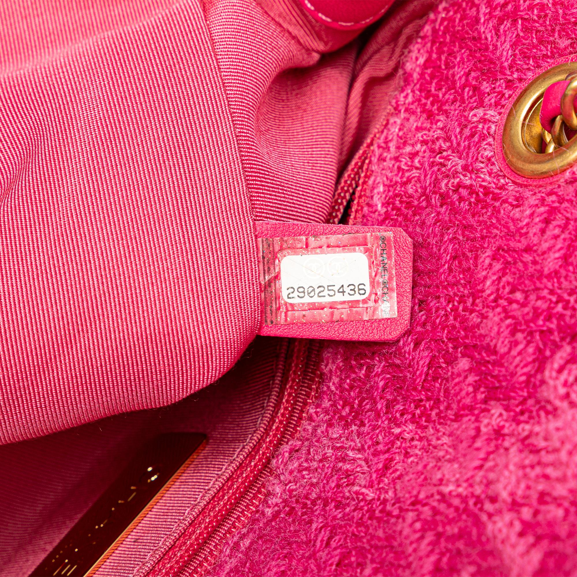 Chanel Wool Tweed Giant Logo Flap (SHG-pB1hNA)