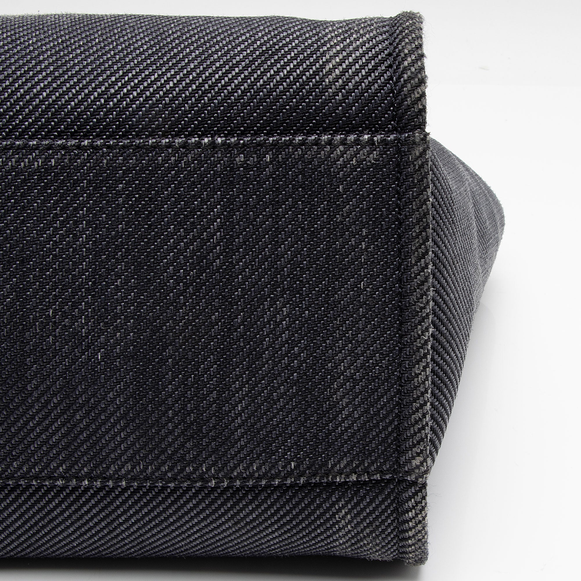 Chanel Woven Straw Deauville Medium Tote (SHF-oXD7wn)