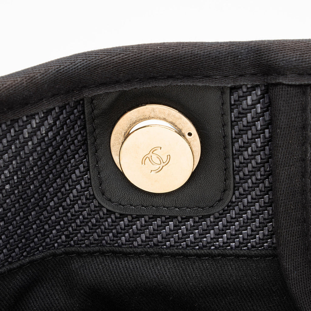 Chanel Woven Straw Deauville Medium Tote (SHF-oXD7wn)
