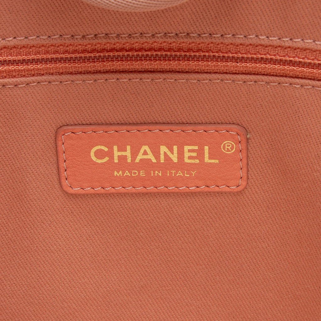 Chanel Woven Straw Deauville Small Tote