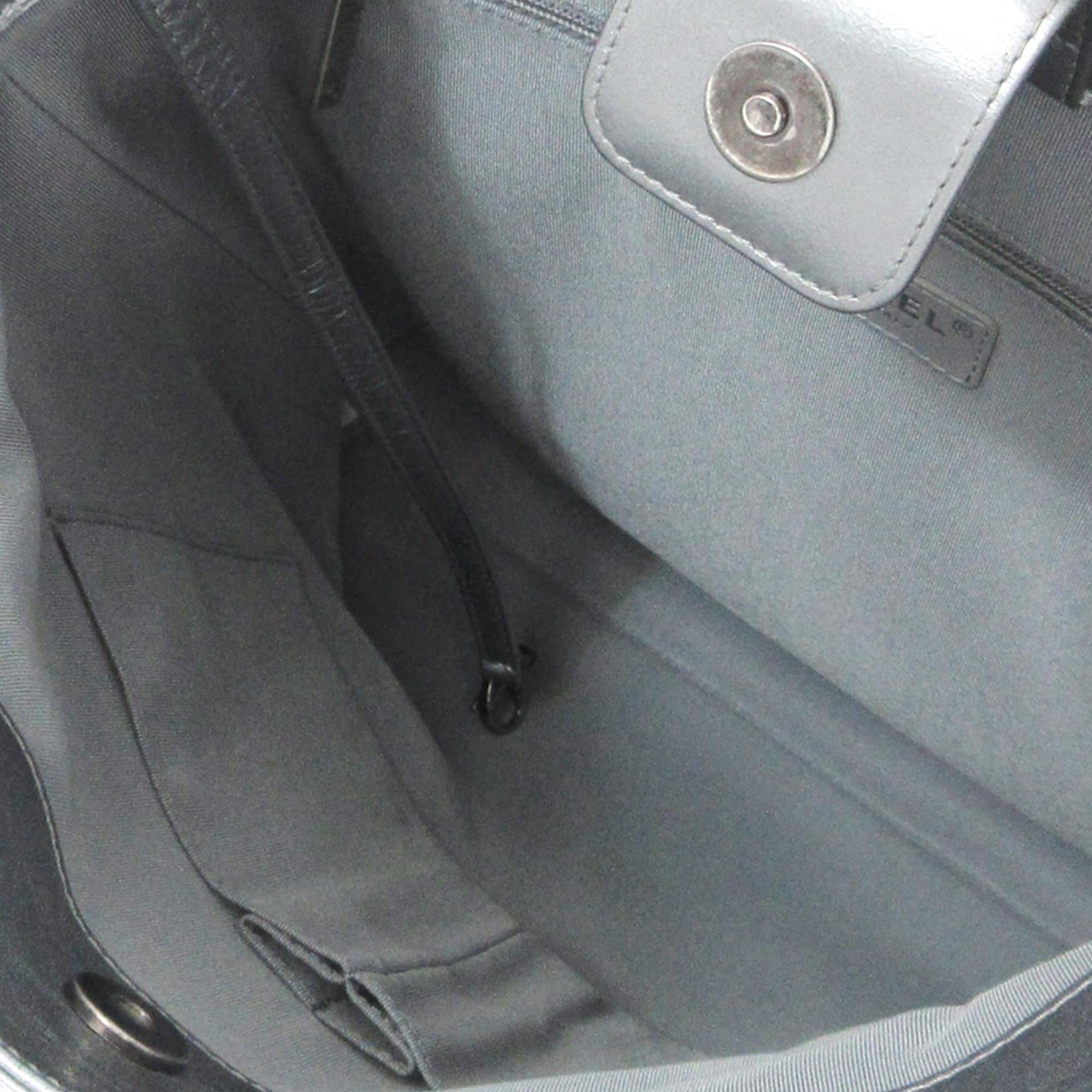 Chanel Written In Chain Metallic Tote (SHG-iy0JC9)