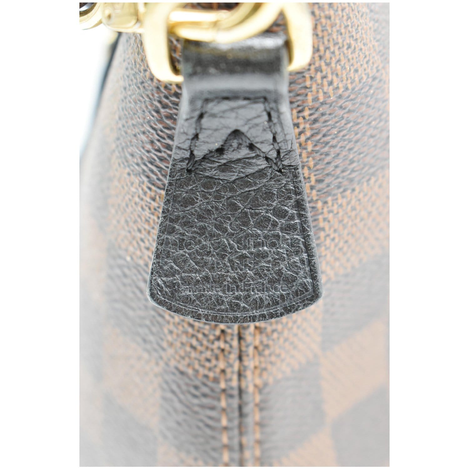 LOUIS VUITTON Hyde Park Damier Ebene Shoulder Bag Brown