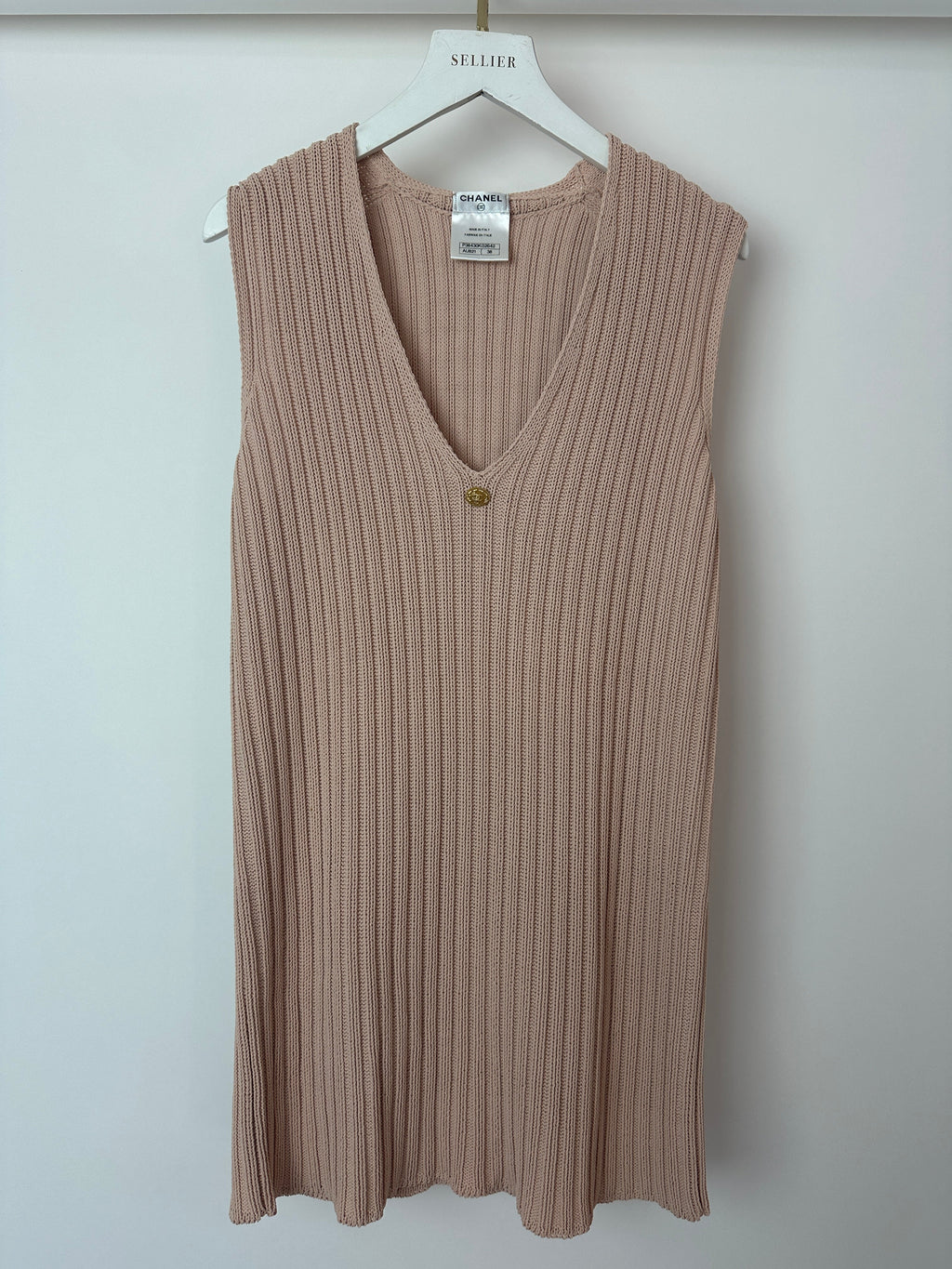 Chanel Baby Pink Knitted Sleeveless Vest with Gold CC Button Detail FR 38 (UK 10)